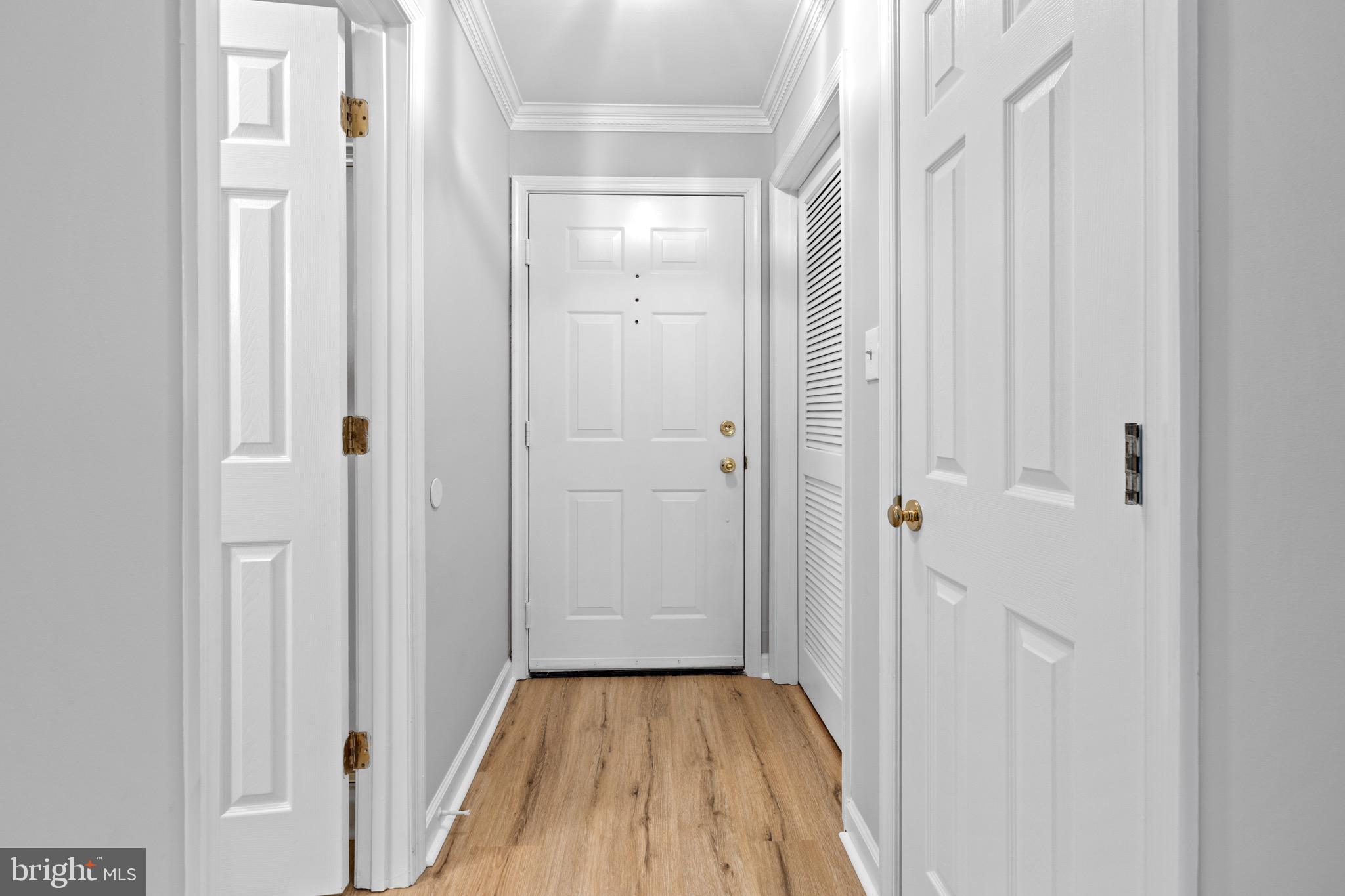 FALLS GABLE - Residential