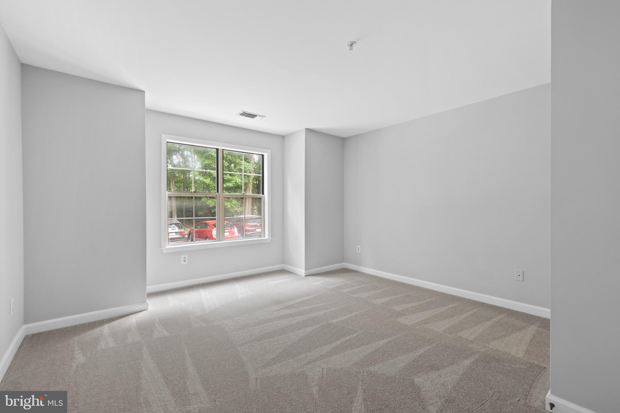 FALLS GABLE - Residential