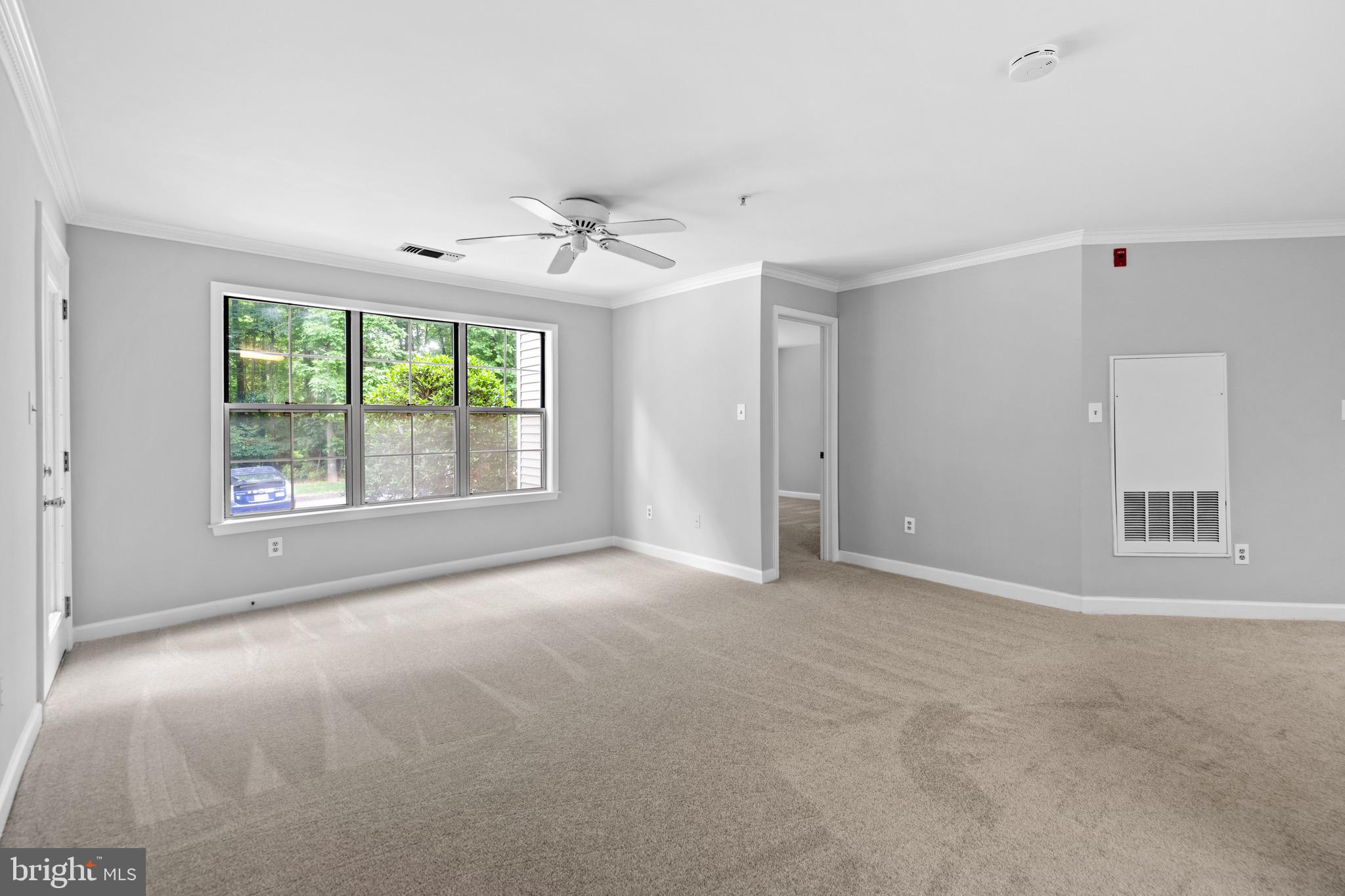 FALLS GABLE - Residential