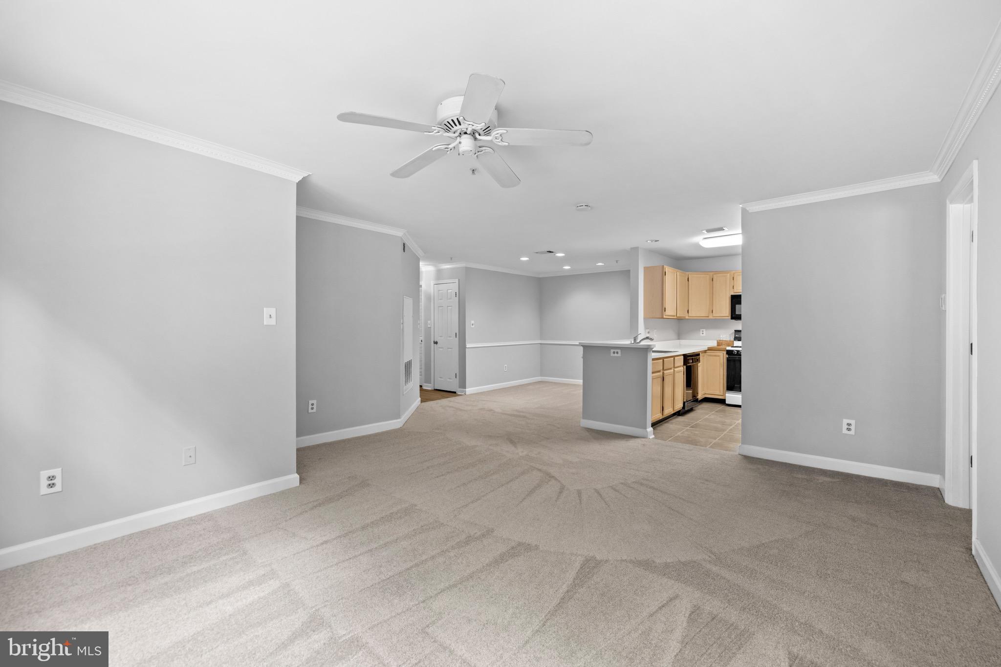 FALLS GABLE - Residential