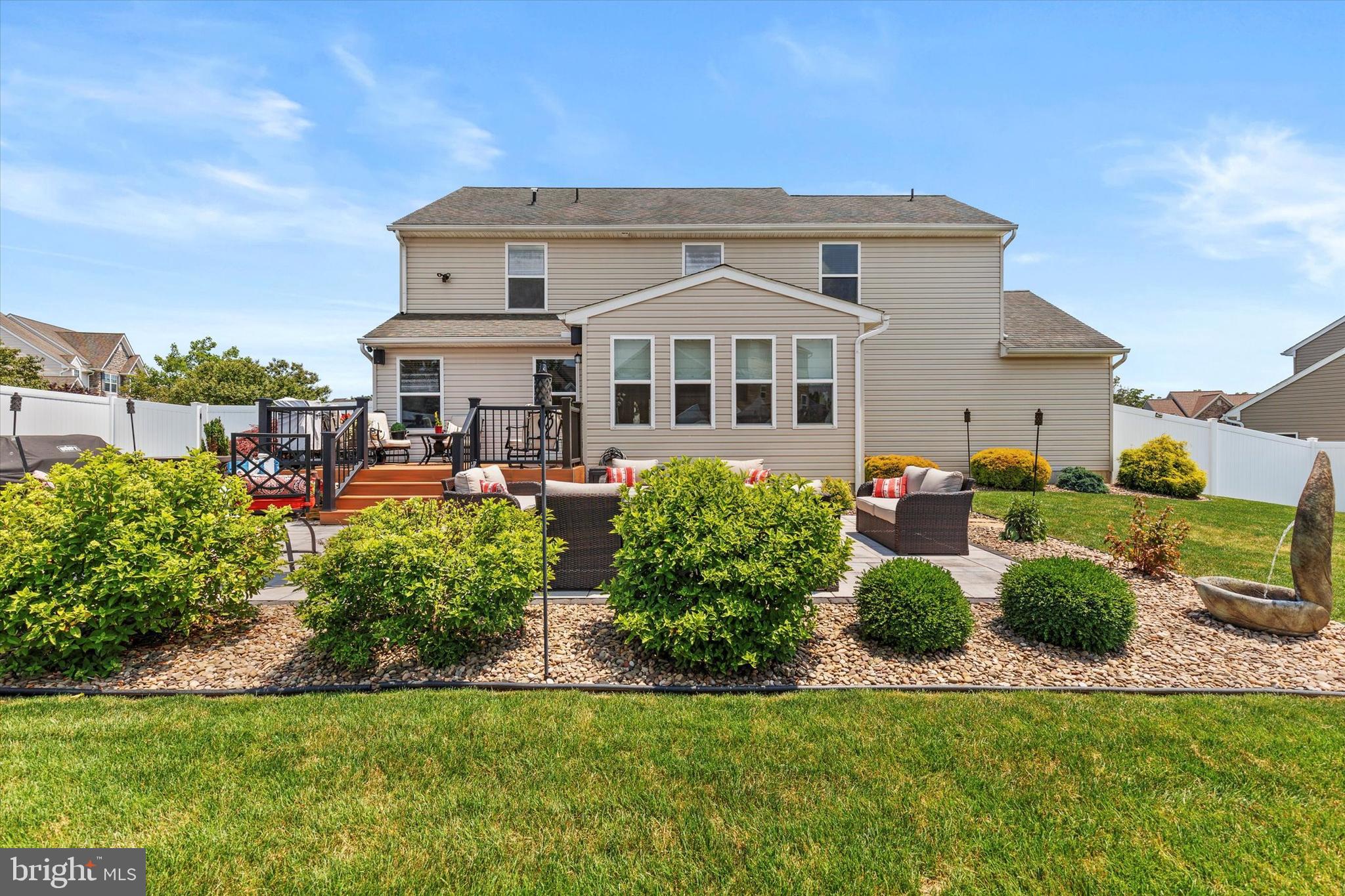 BOW CREEK - Residential