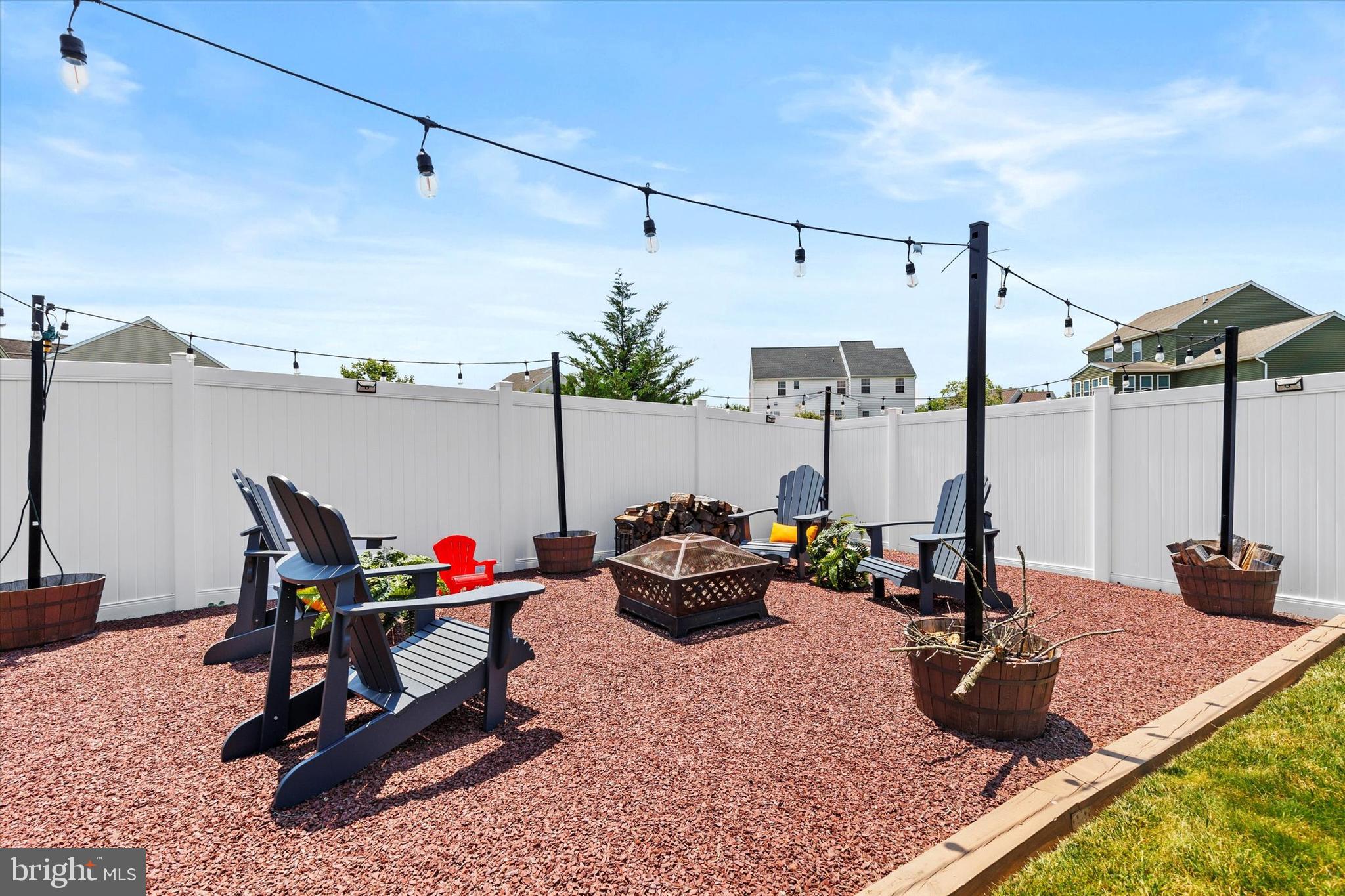 BOW CREEK - Residential