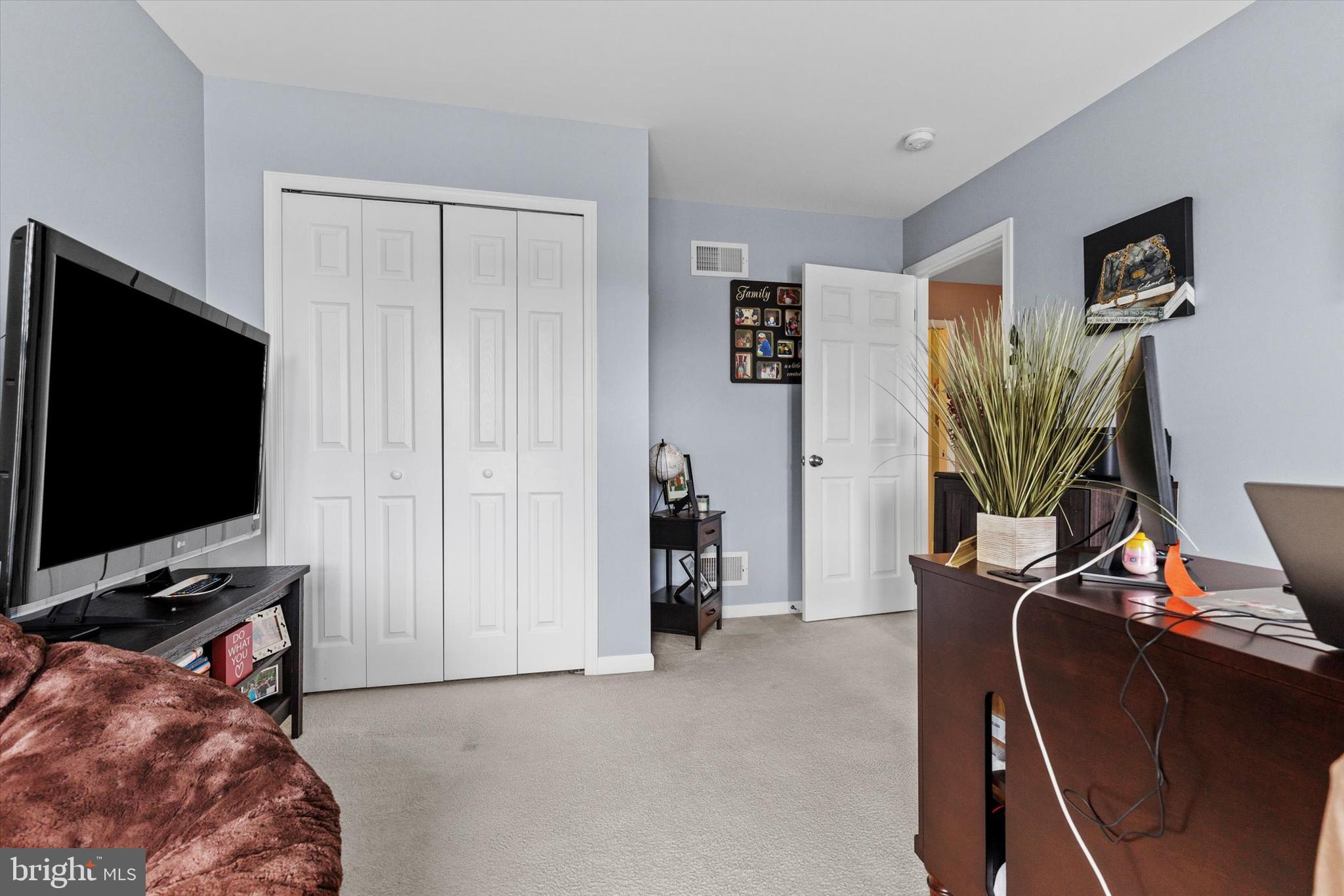 BOW CREEK - Residential