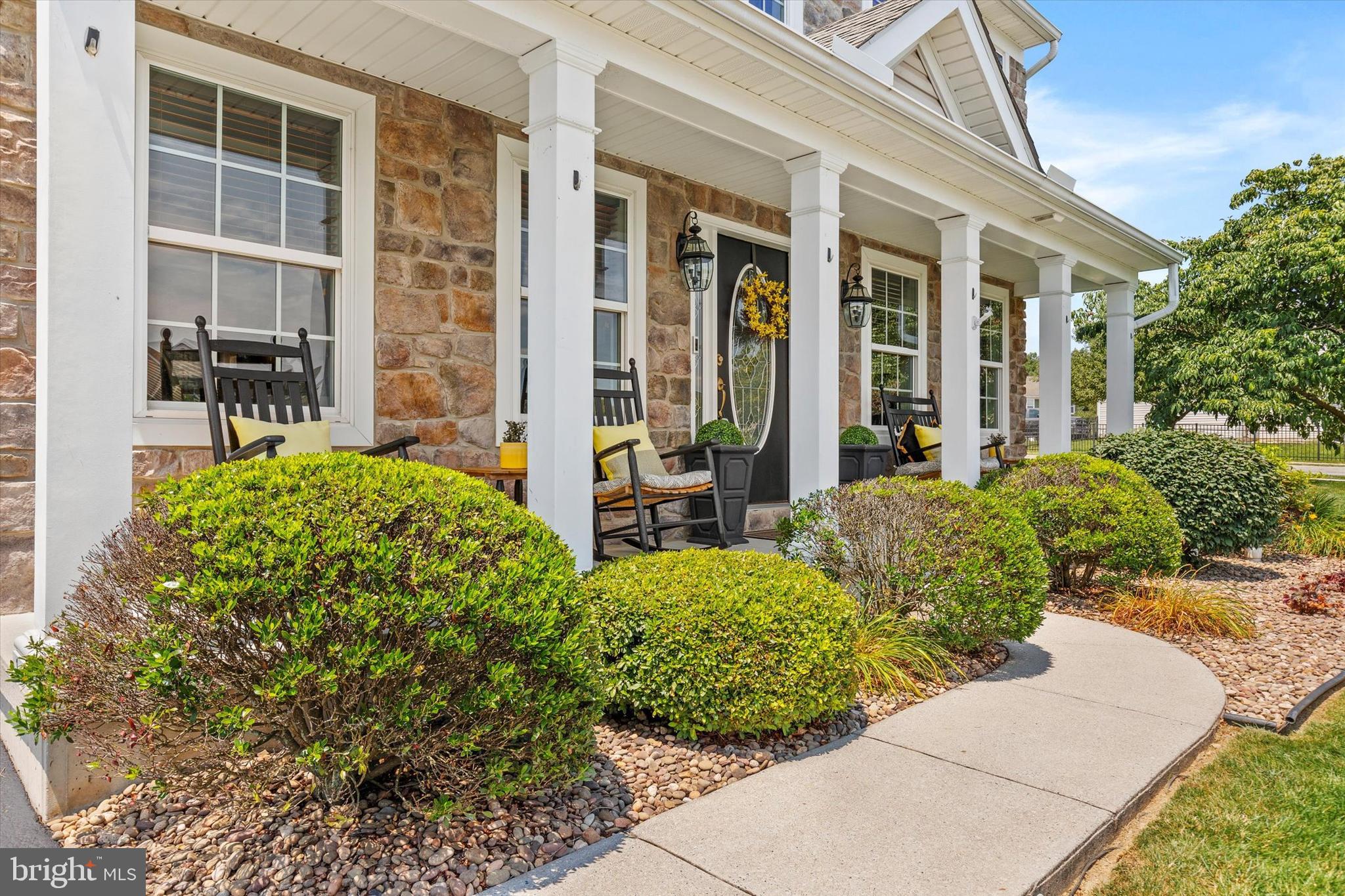 1800 BOXWOOD COVE