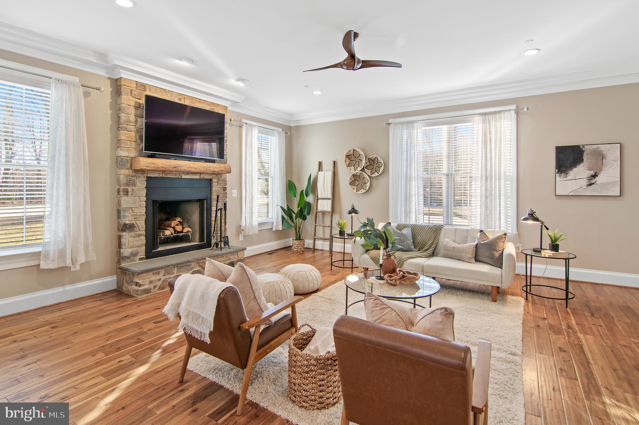 NORTH ROLAND PARK - Residential