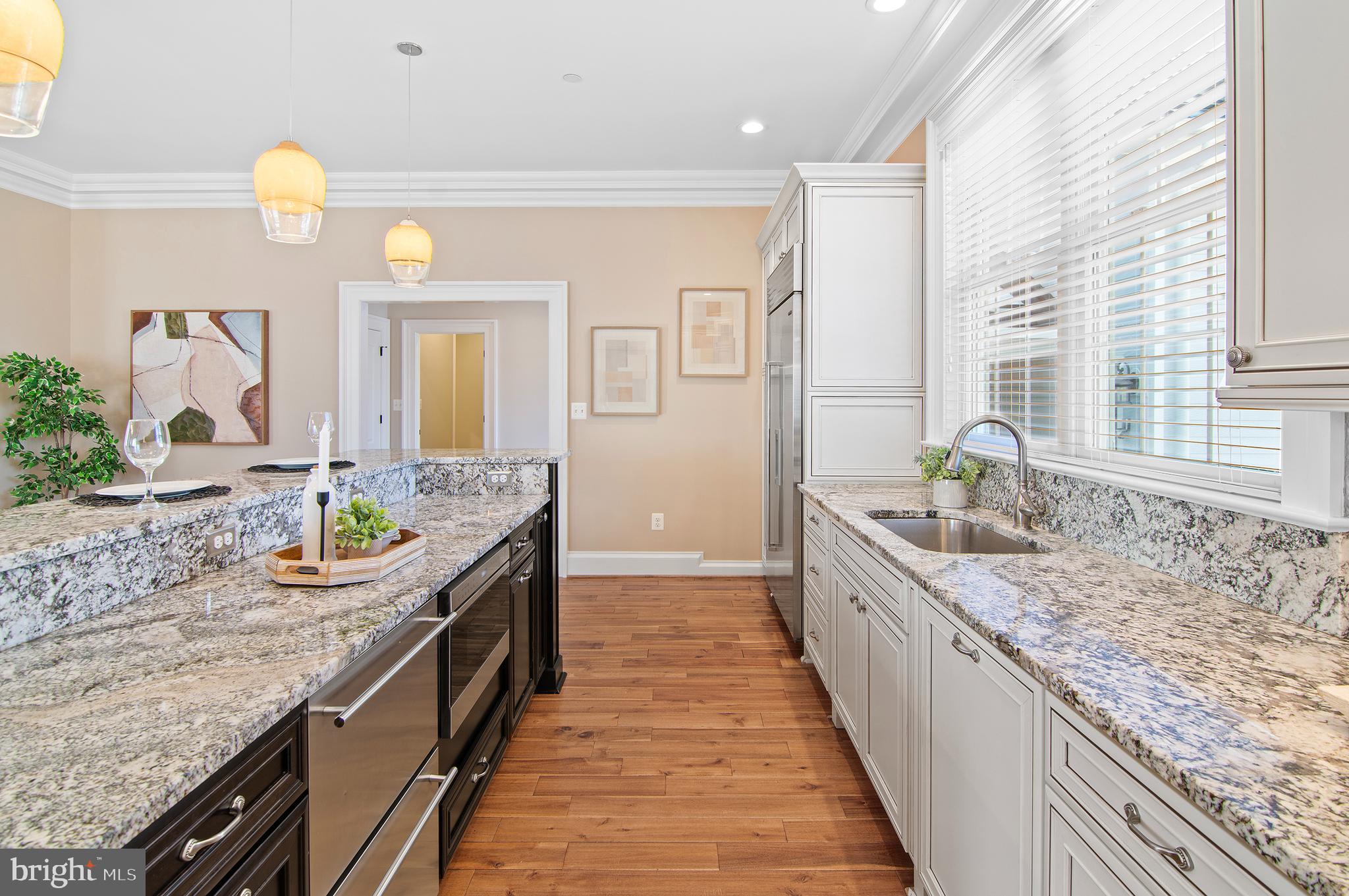 NORTH ROLAND PARK - Residential