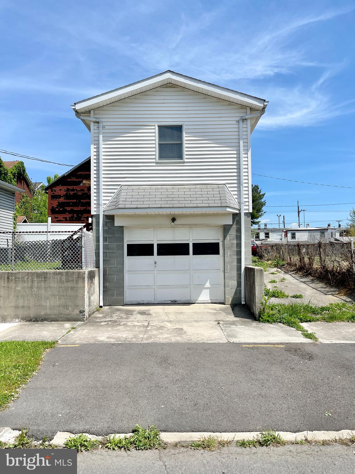 SOUTH END - Residential