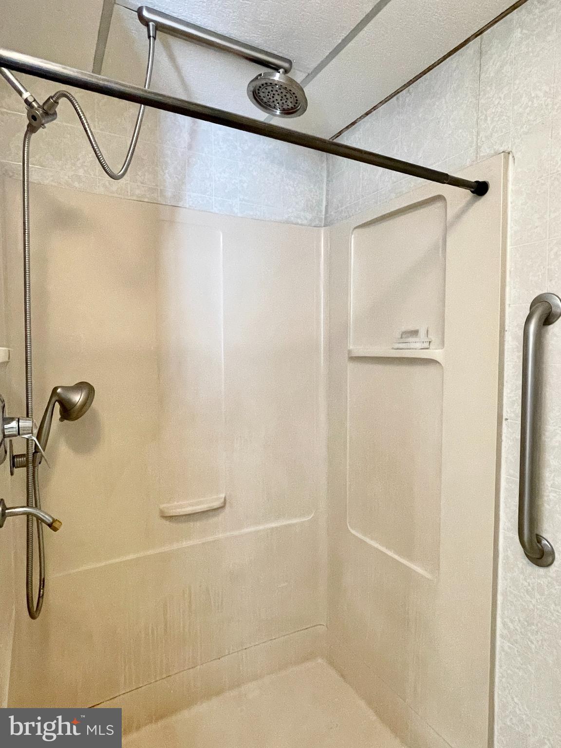 SOUTH END - Residential