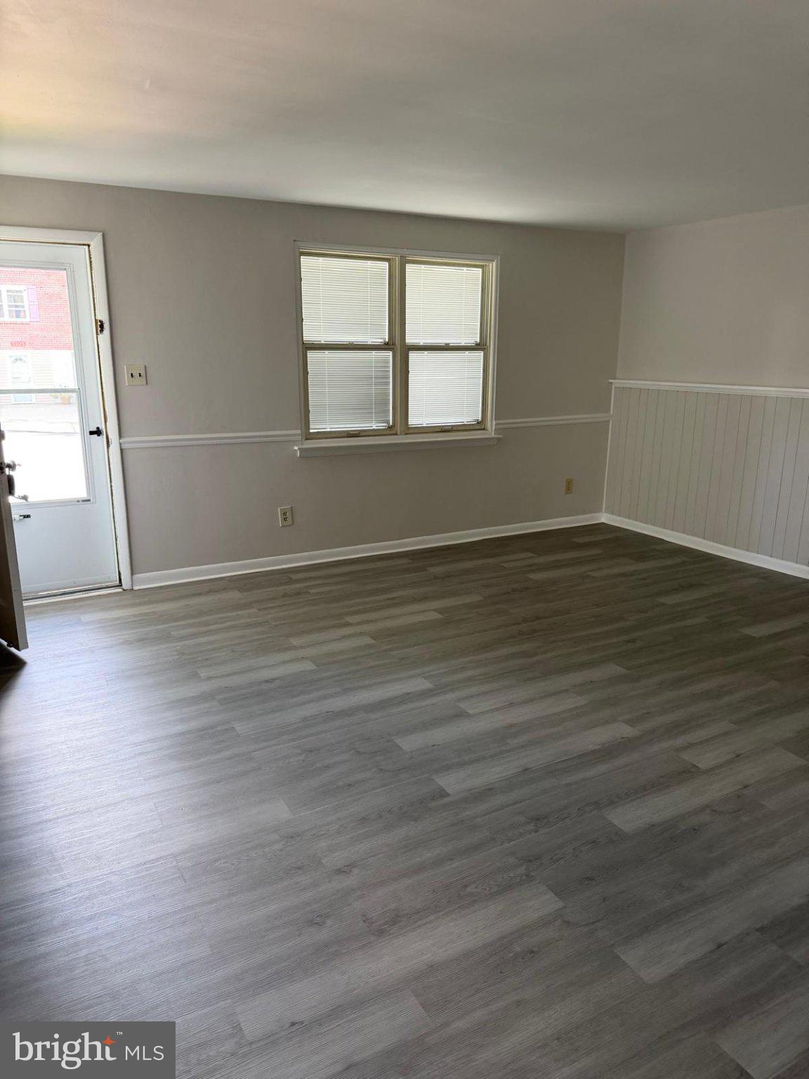 1404 POWELL ROAD