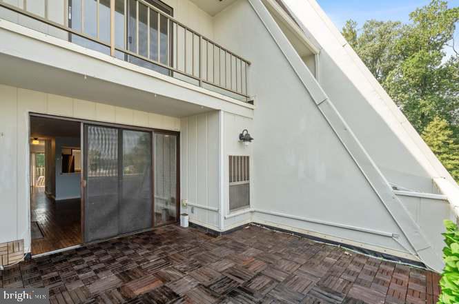 SUMMIT HOUSE - Residential