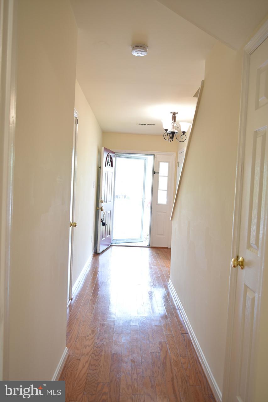 CENTREVILLE GREEN - Residential Lease