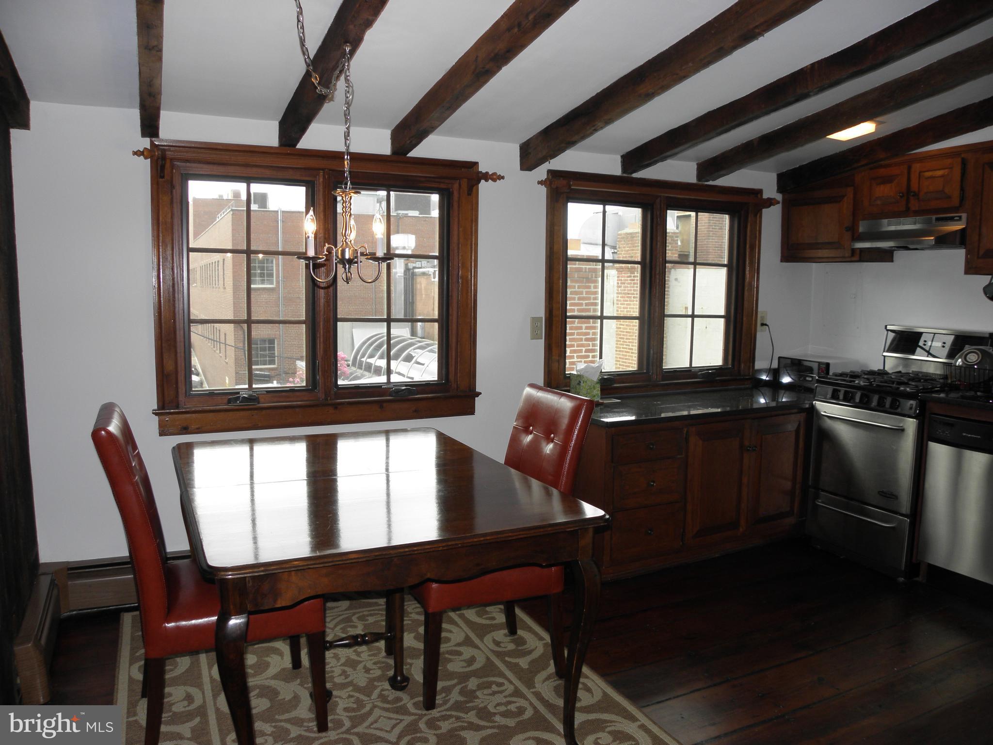 OLD TOWN ALEXANDRIA - Residential Lease