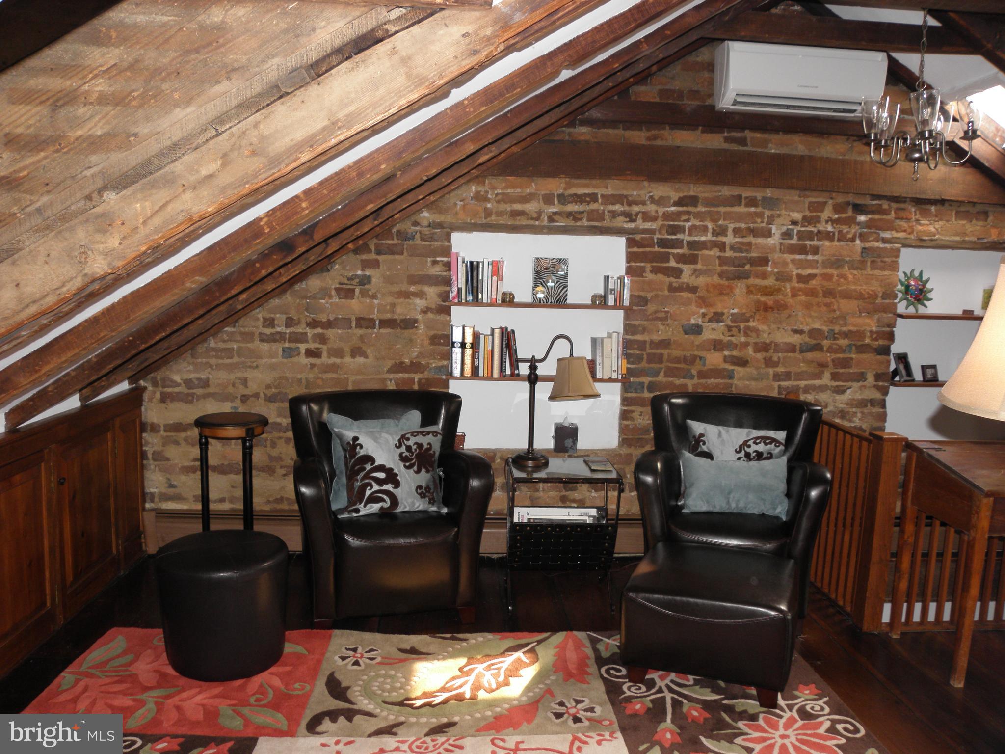 OLD TOWN ALEXANDRIA - Residential Lease