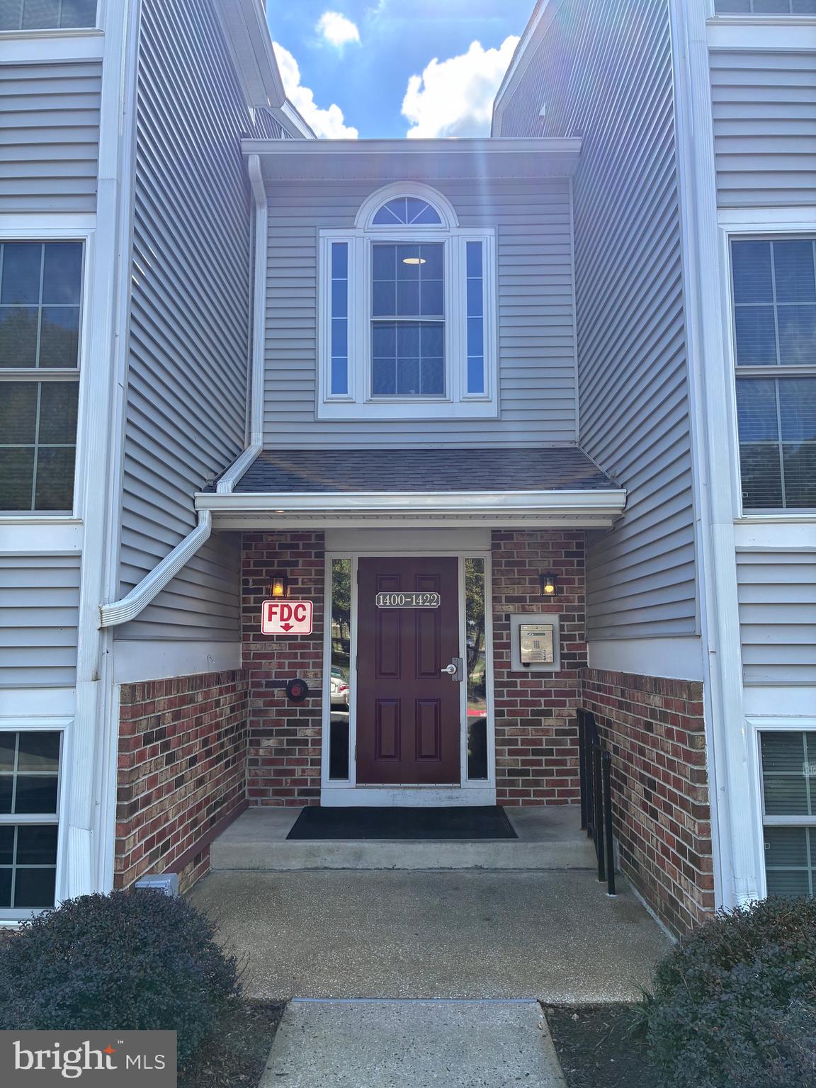 BEDFORD COMMONS - Residential Lease