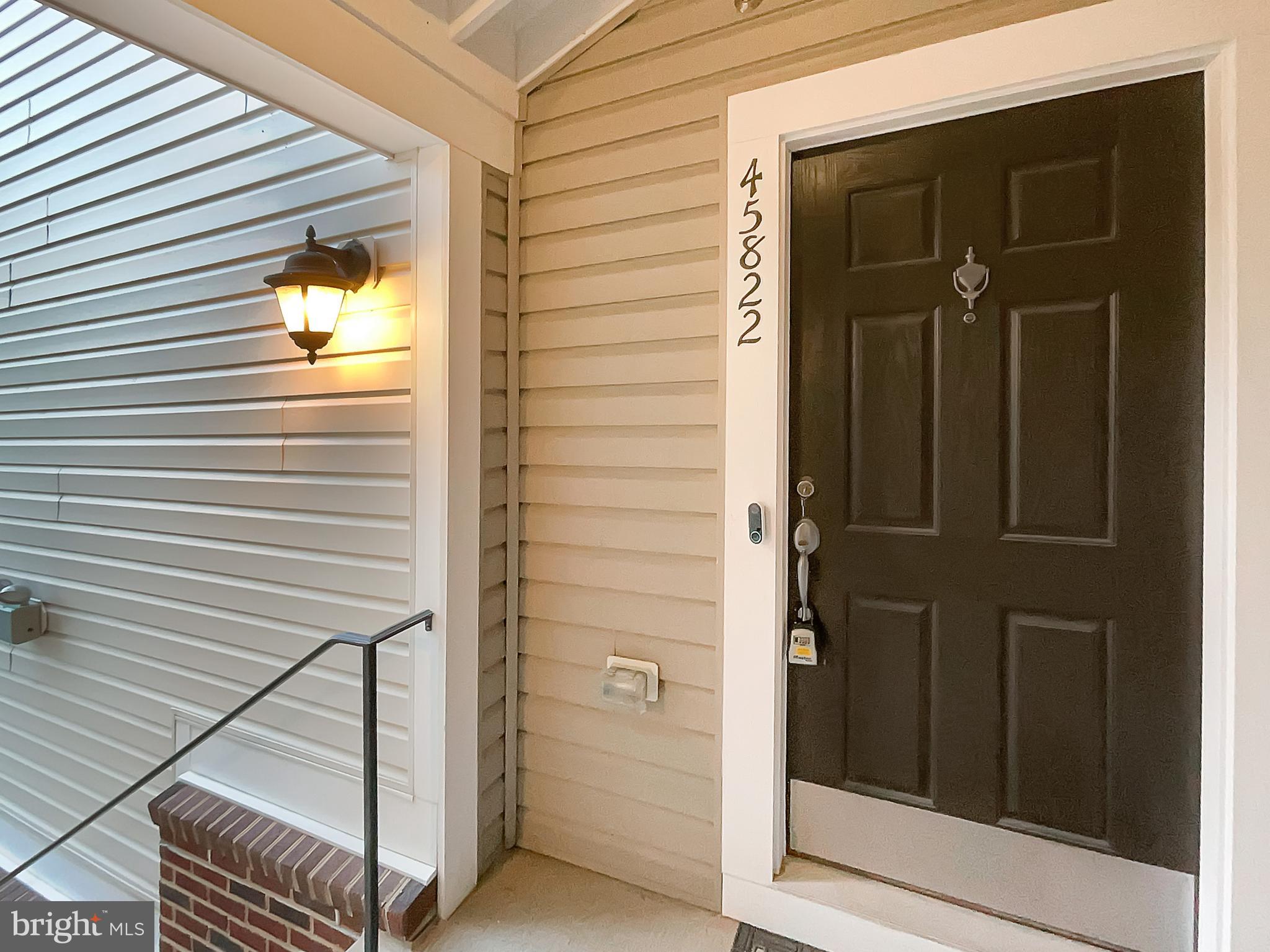 CASCADES PLACE CONDOMINIUM - Residential