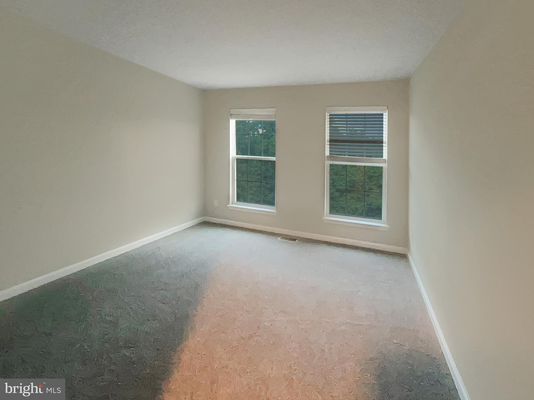 CASCADES PLACE CONDOMINIUM - Residential