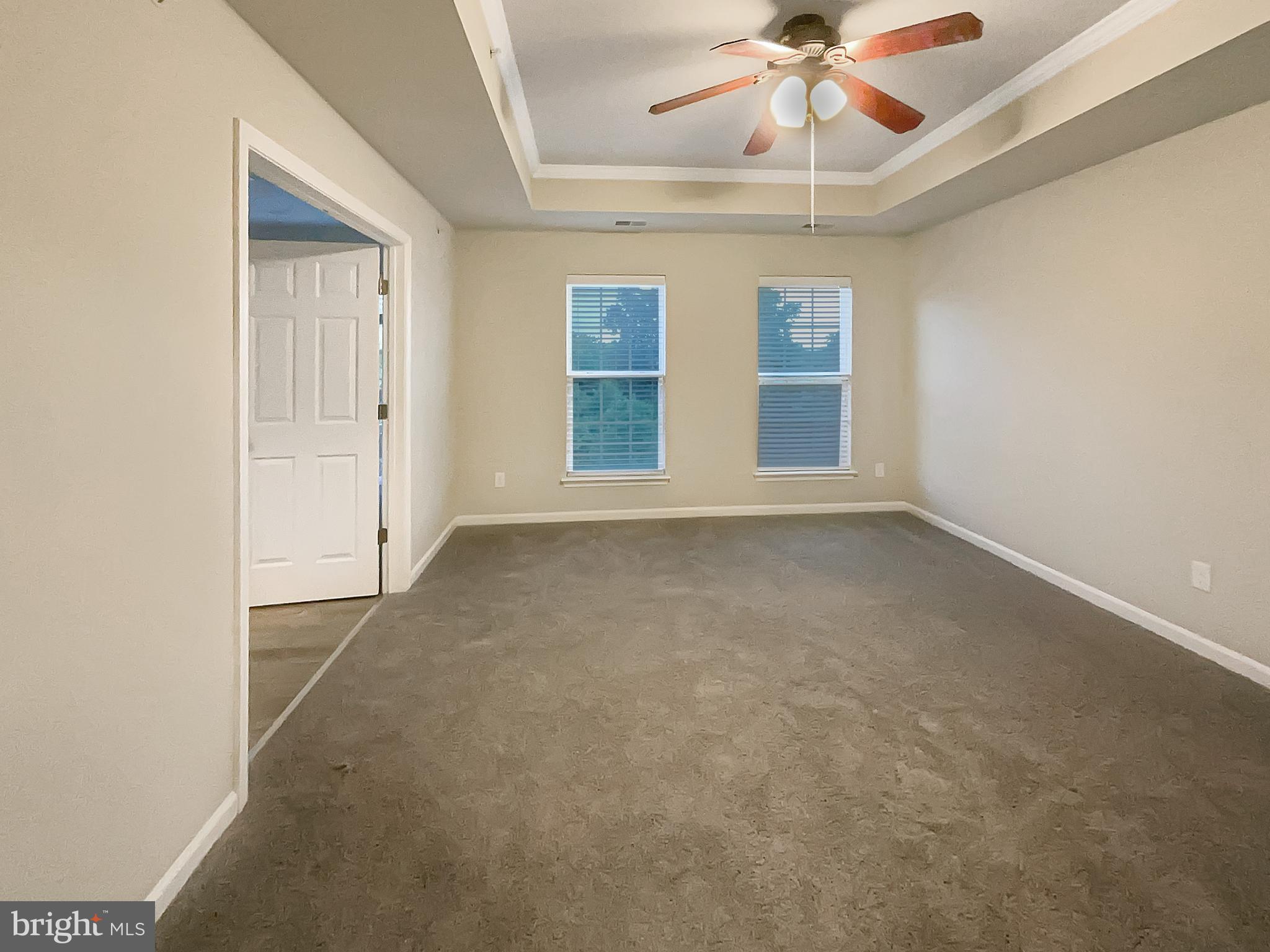 CASCADES PLACE CONDOMINIUM - Residential