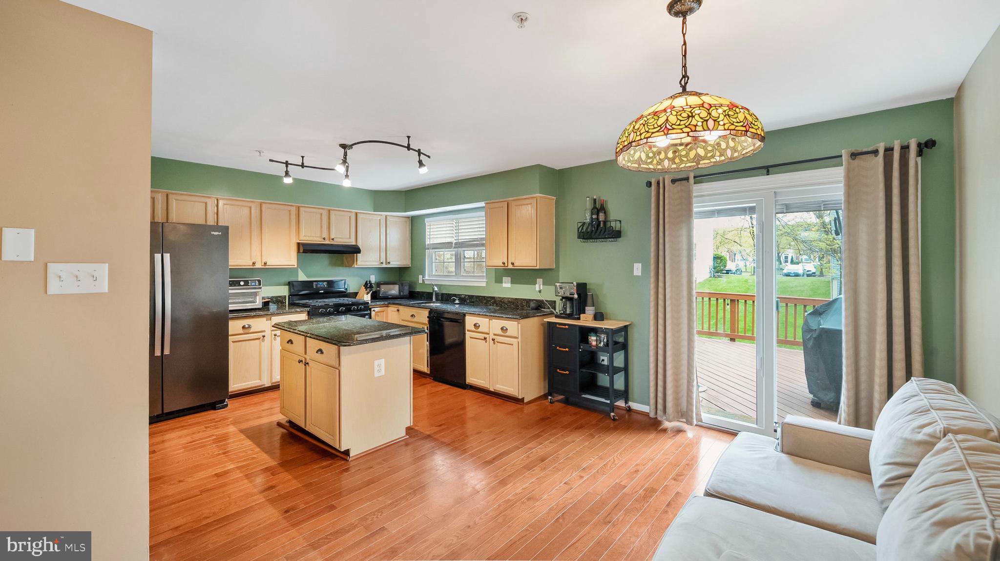 VILLAGE OF LONG REACH - Residential