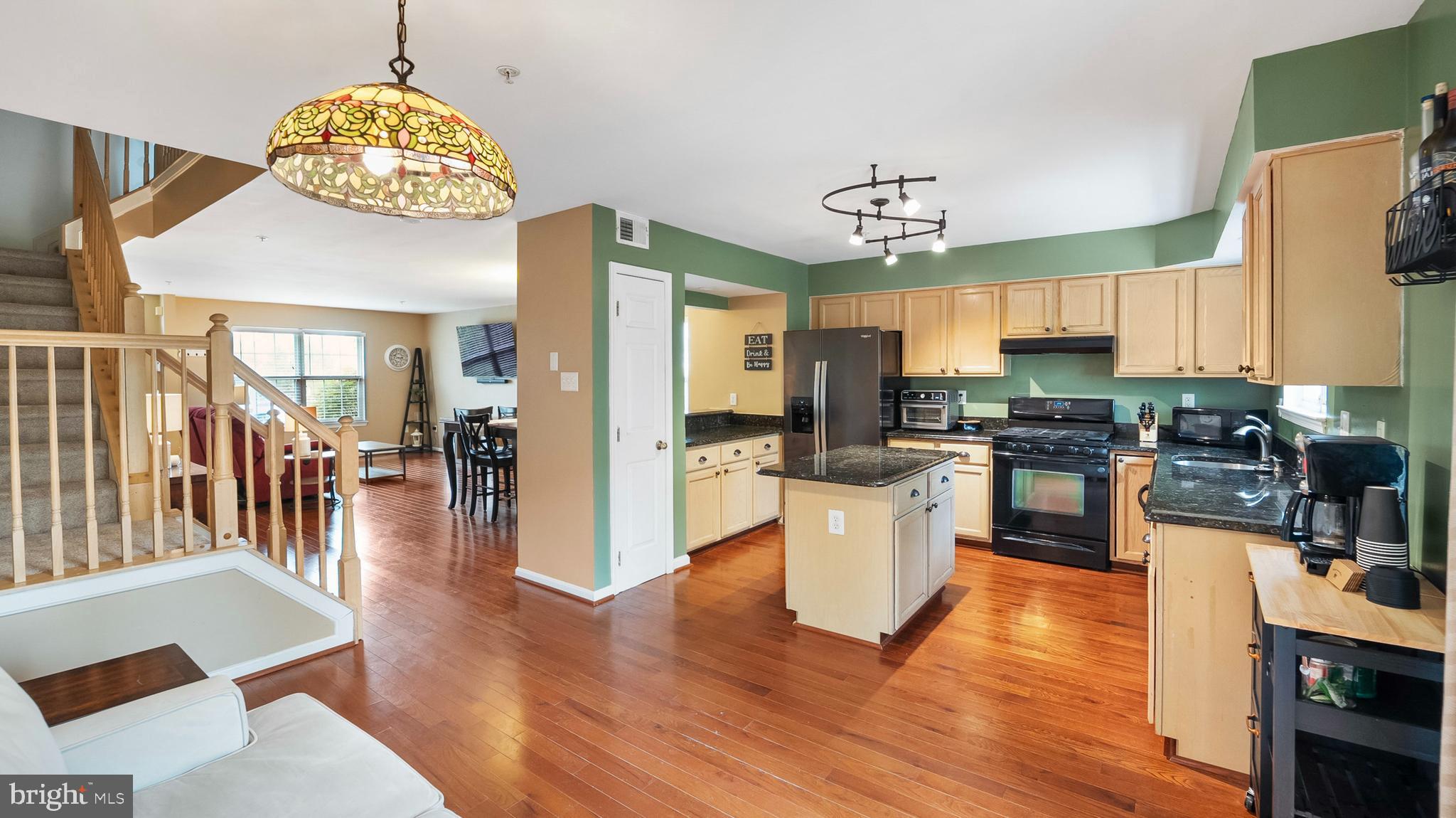 VILLAGE OF LONG REACH - Residential