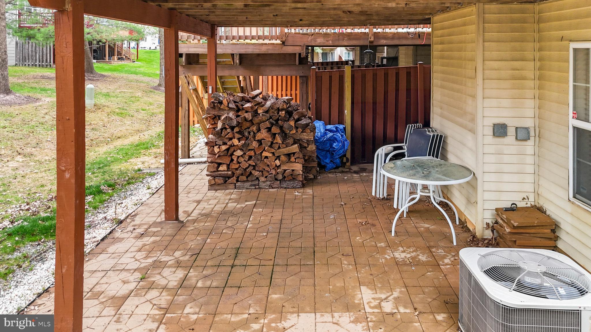 VILLAGE OF LONG REACH - Residential