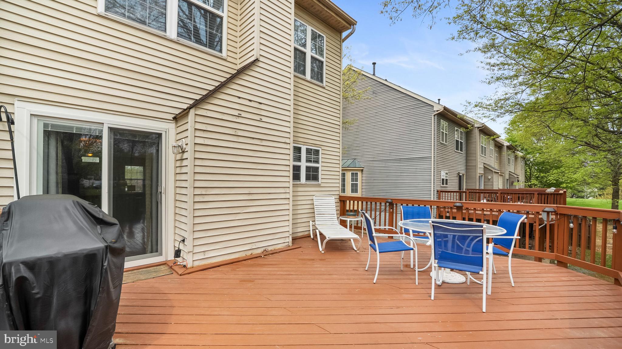 VILLAGE OF LONG REACH - Residential