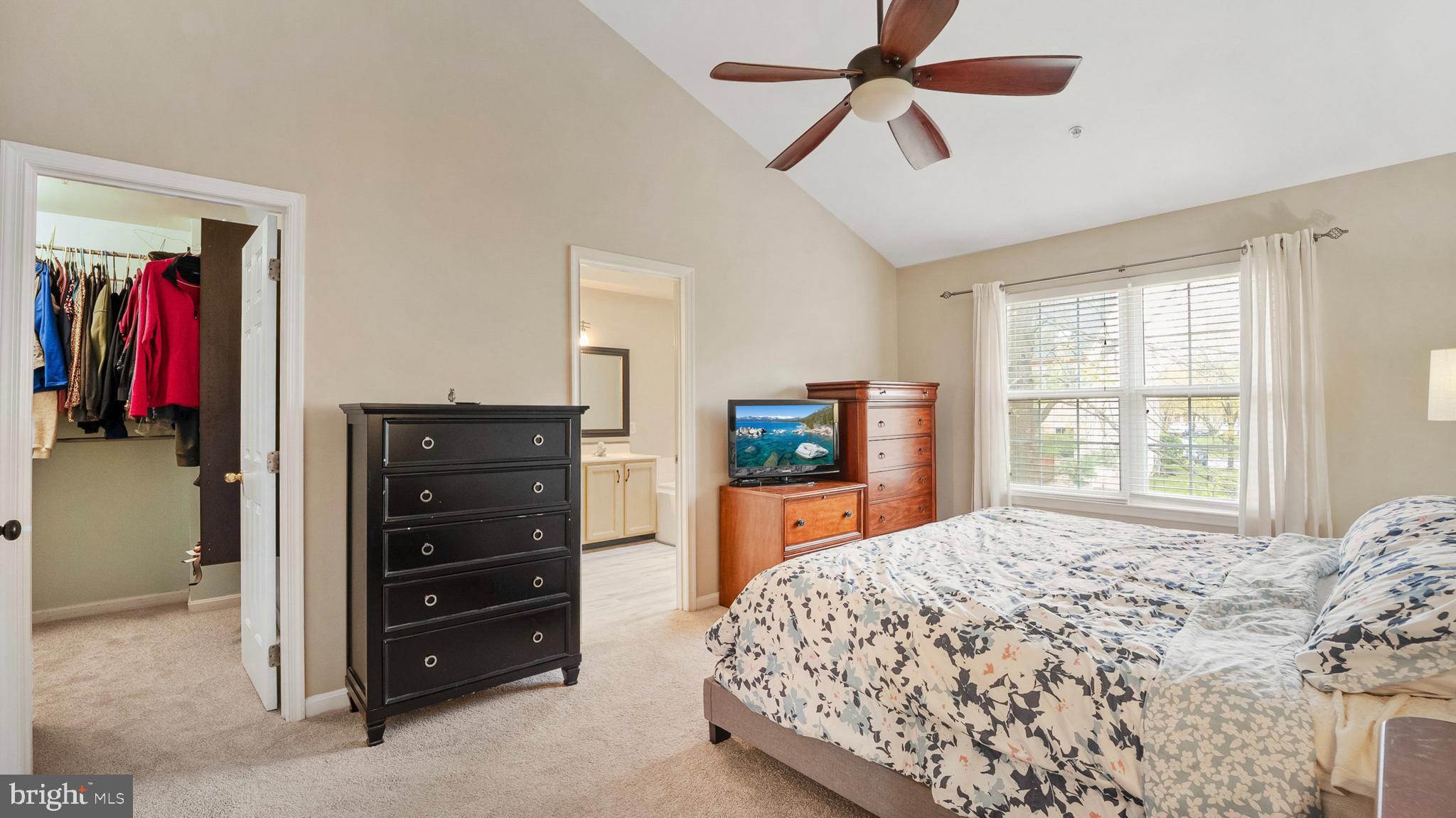 VILLAGE OF LONG REACH - Residential