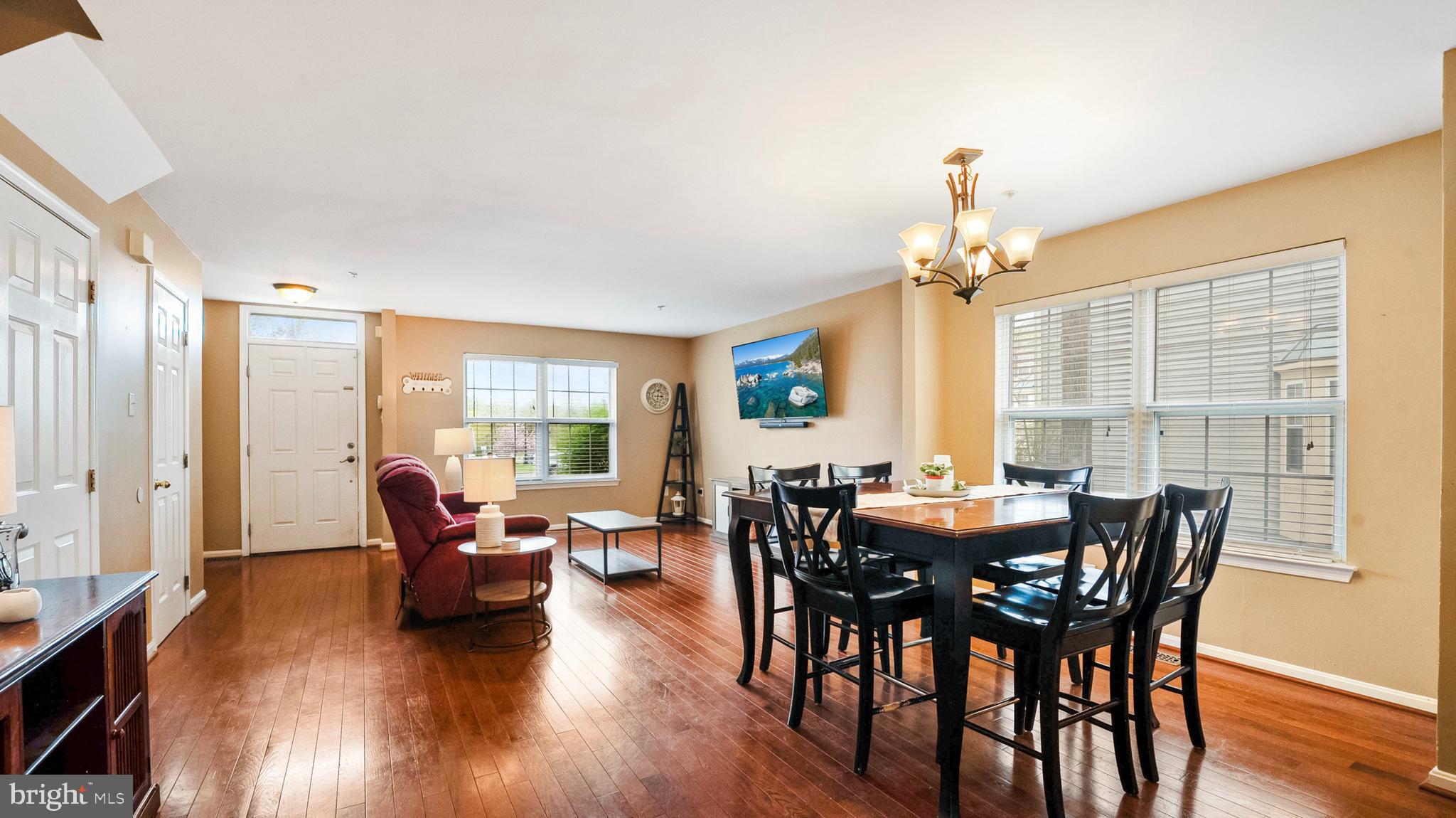 VILLAGE OF LONG REACH - Residential