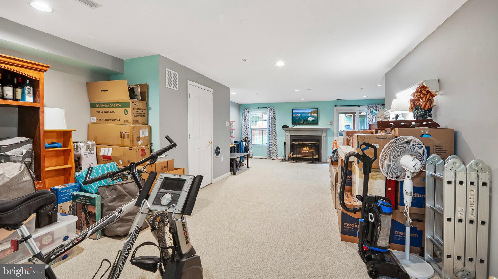 VILLAGE OF LONG REACH - Residential