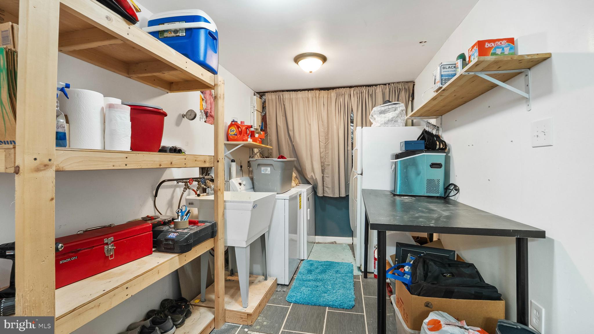 VILLAGE OF LONG REACH - Residential