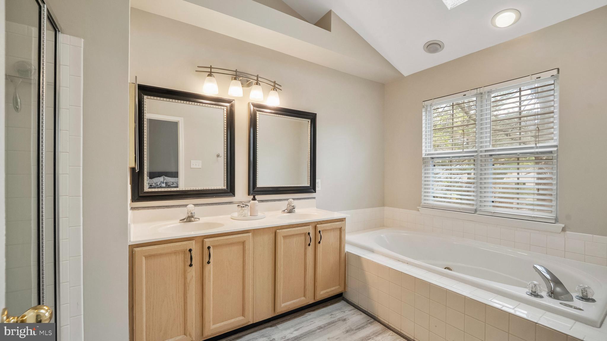 VILLAGE OF LONG REACH - Residential