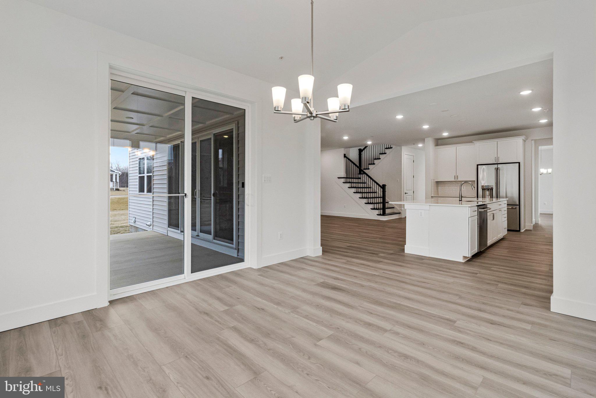 ST JAMES - Residential