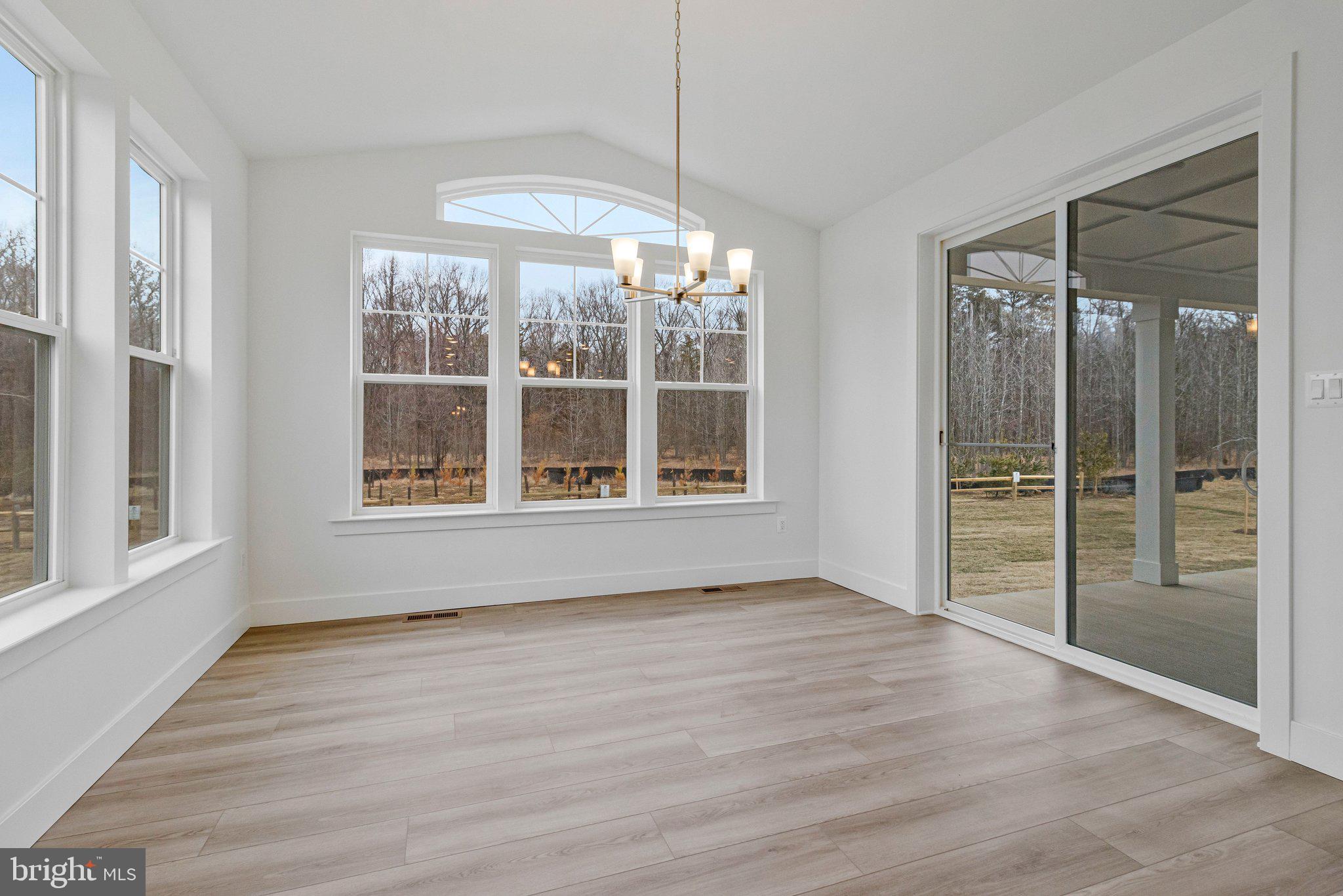 ST JAMES - Residential