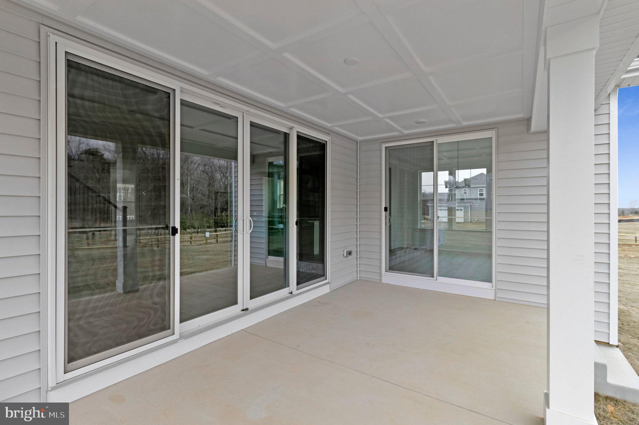 ST JAMES - Residential