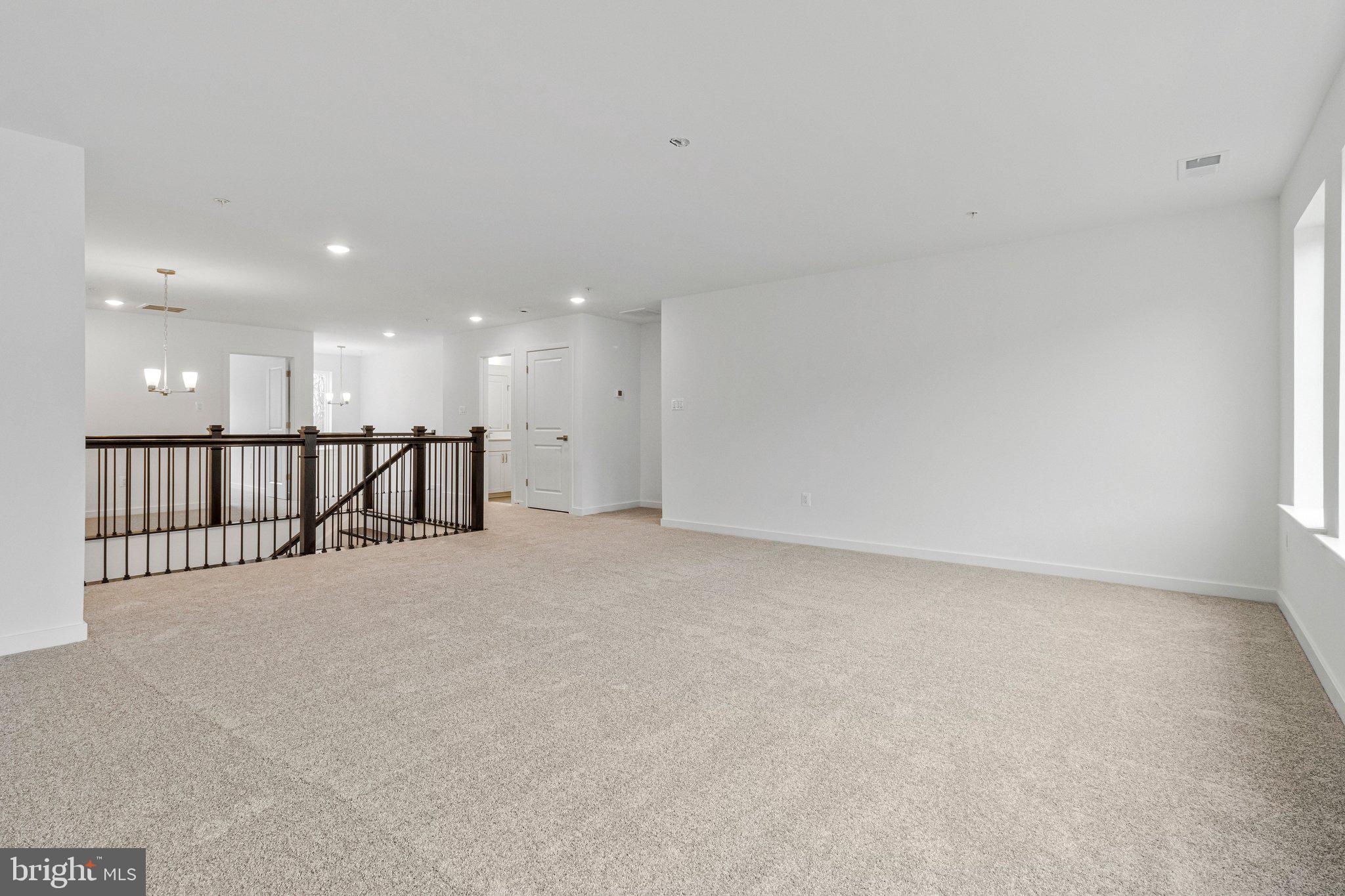 ST JAMES - Residential