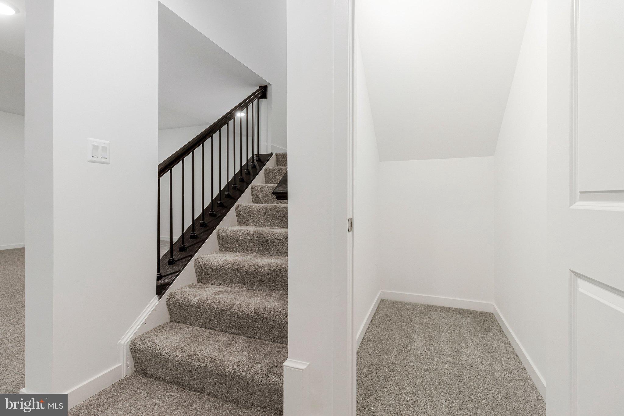 ST JAMES - Residential