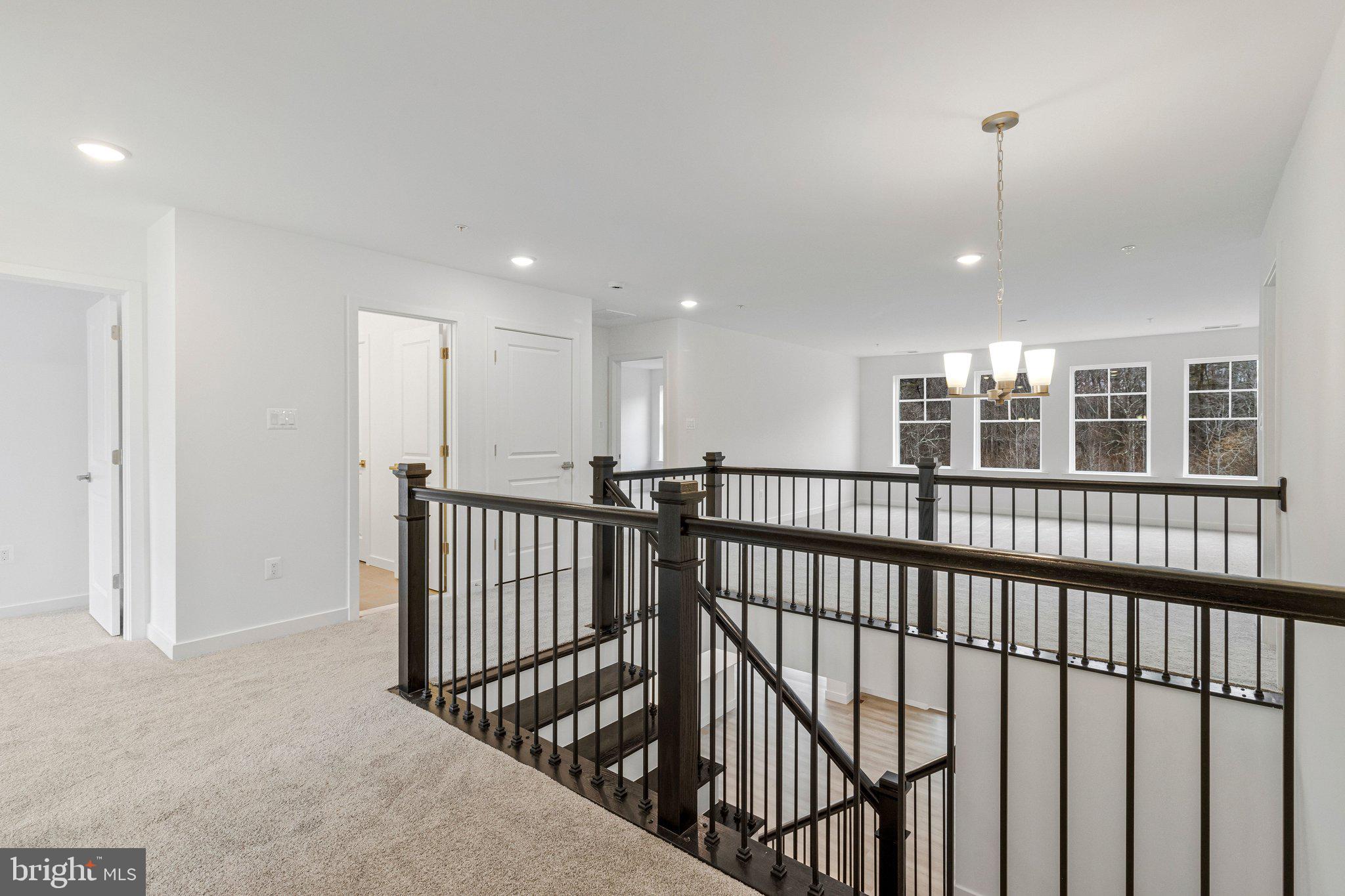 ST JAMES - Residential