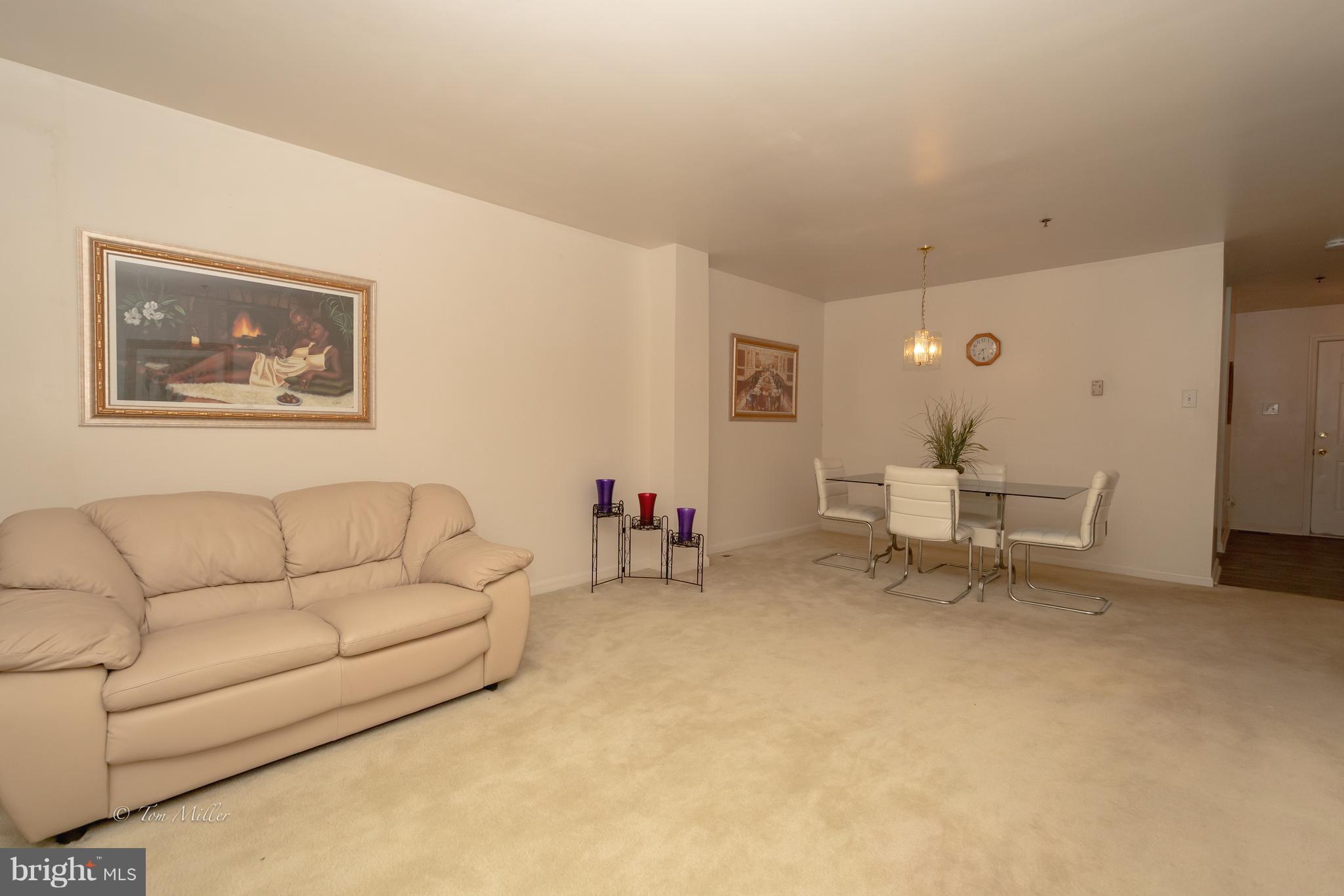 KINGS POINT - Residential