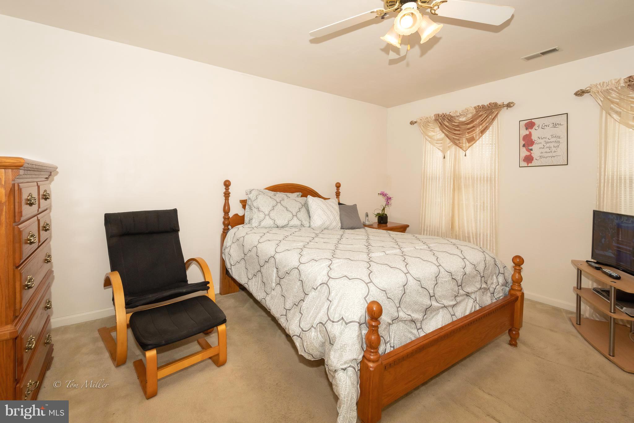 KINGS POINT - Residential