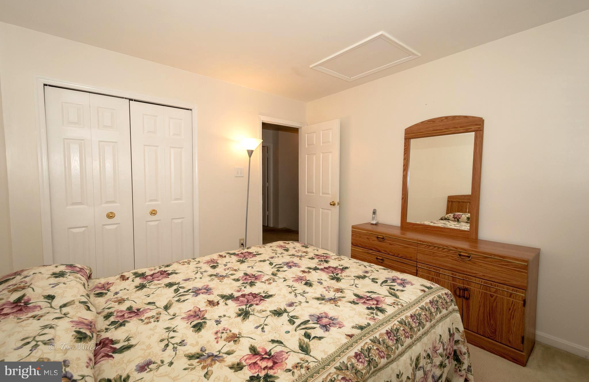 KINGS POINT - Residential