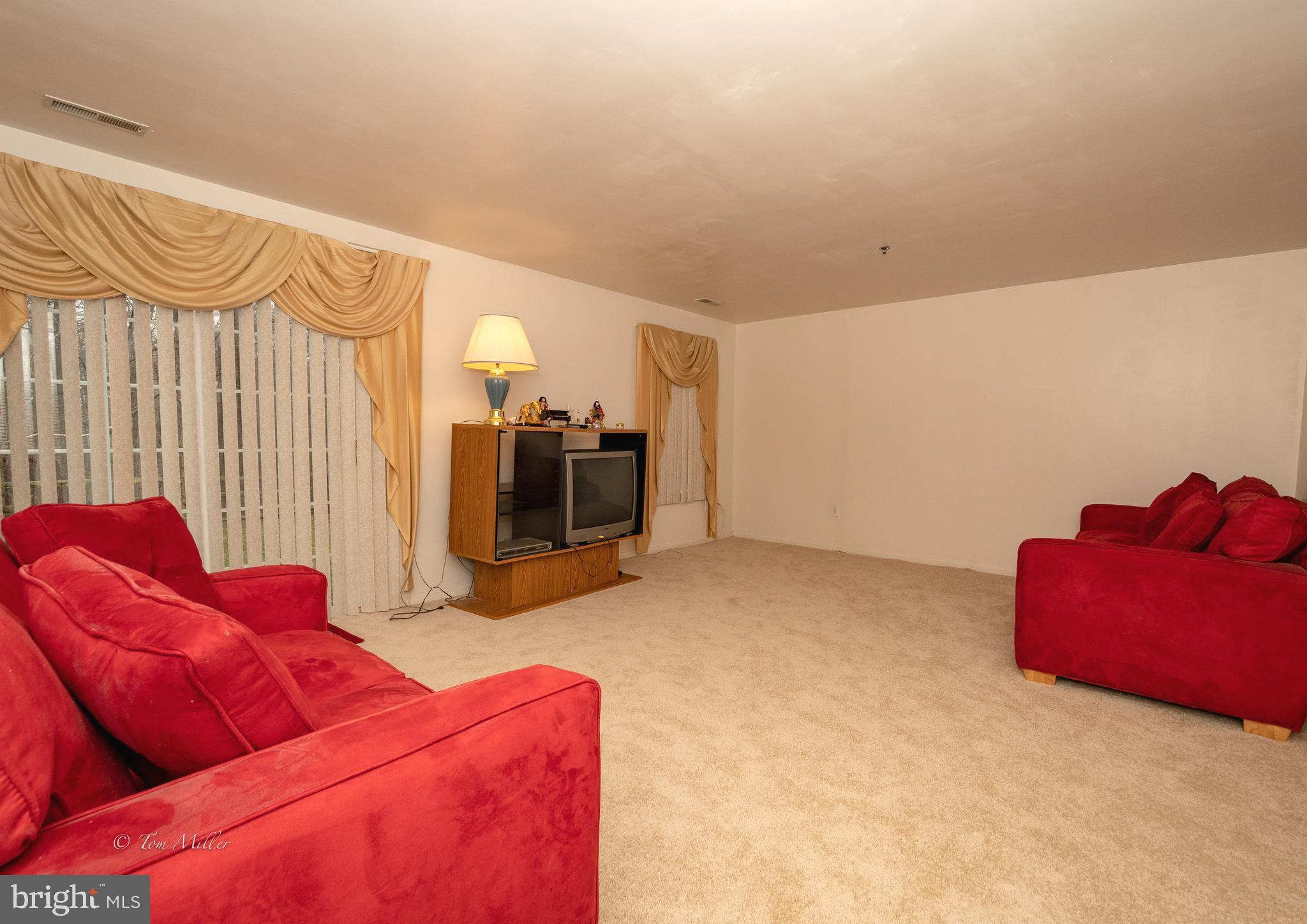 KINGS POINT - Residential