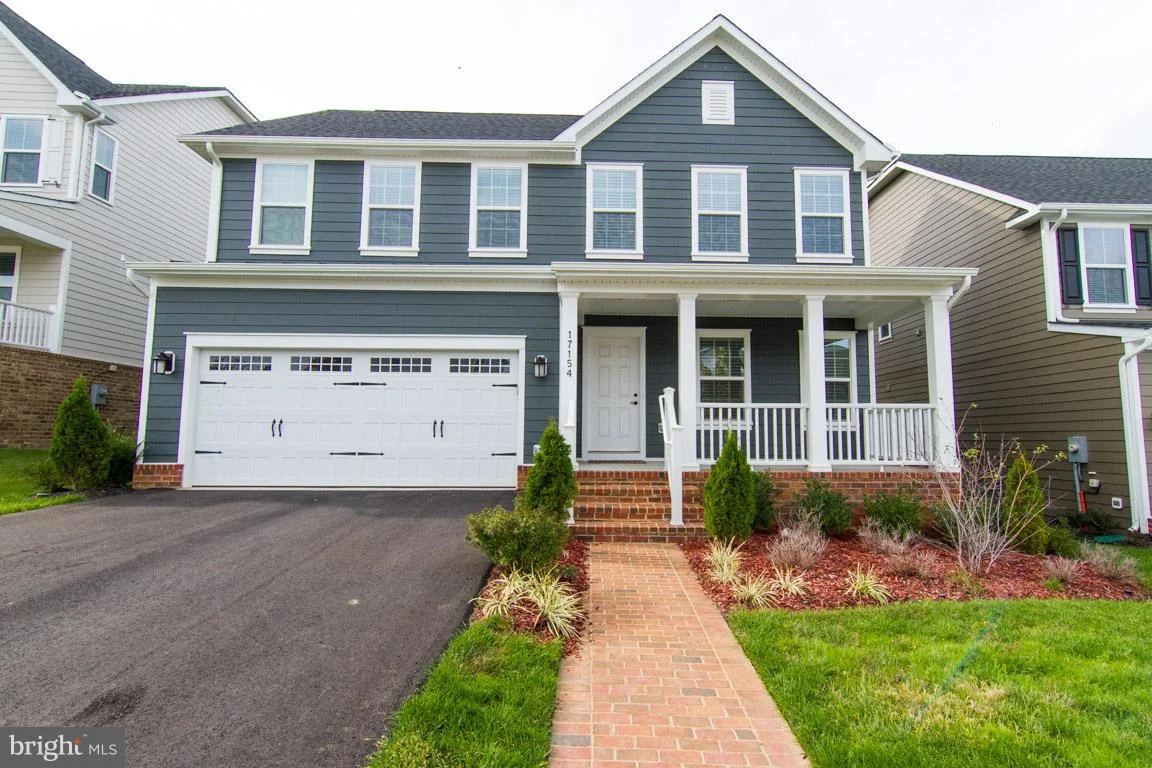 17154 Sea Skiff Way, Dumfries, VA 22026