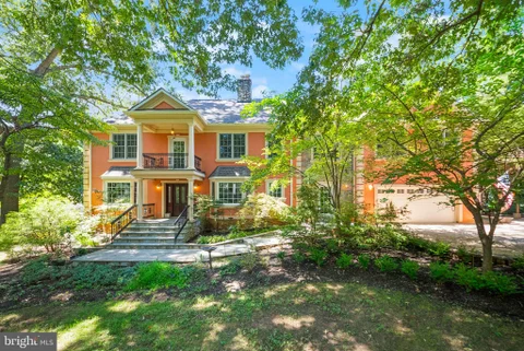 3312 Prosperity Avenue, Fairfax, VA 22031 - #: VAFX2331970