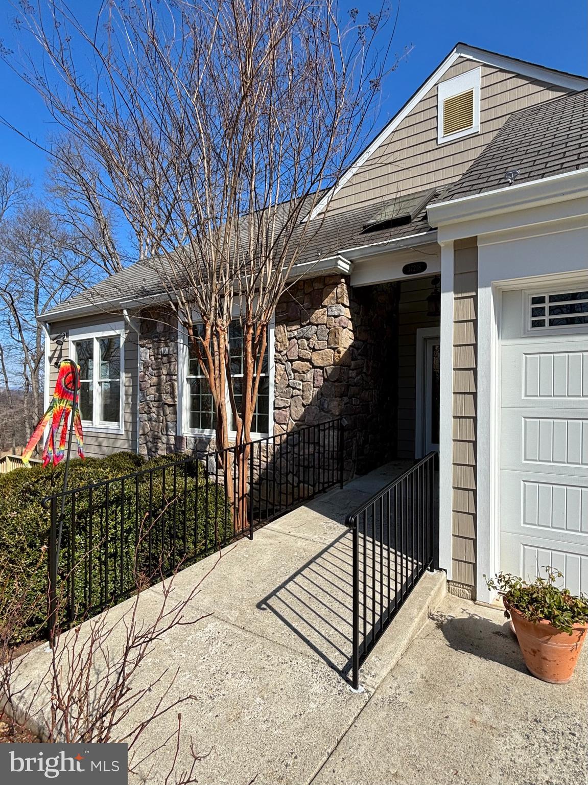 37218 & 37214 BOLYN ROAD