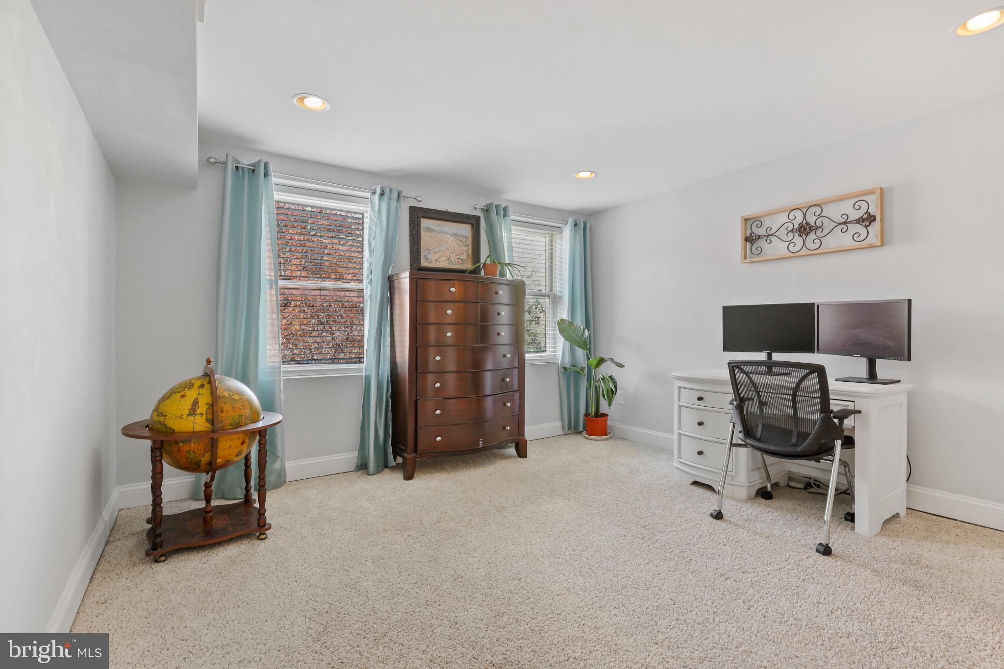 UPPER FELLS POINT - Residential