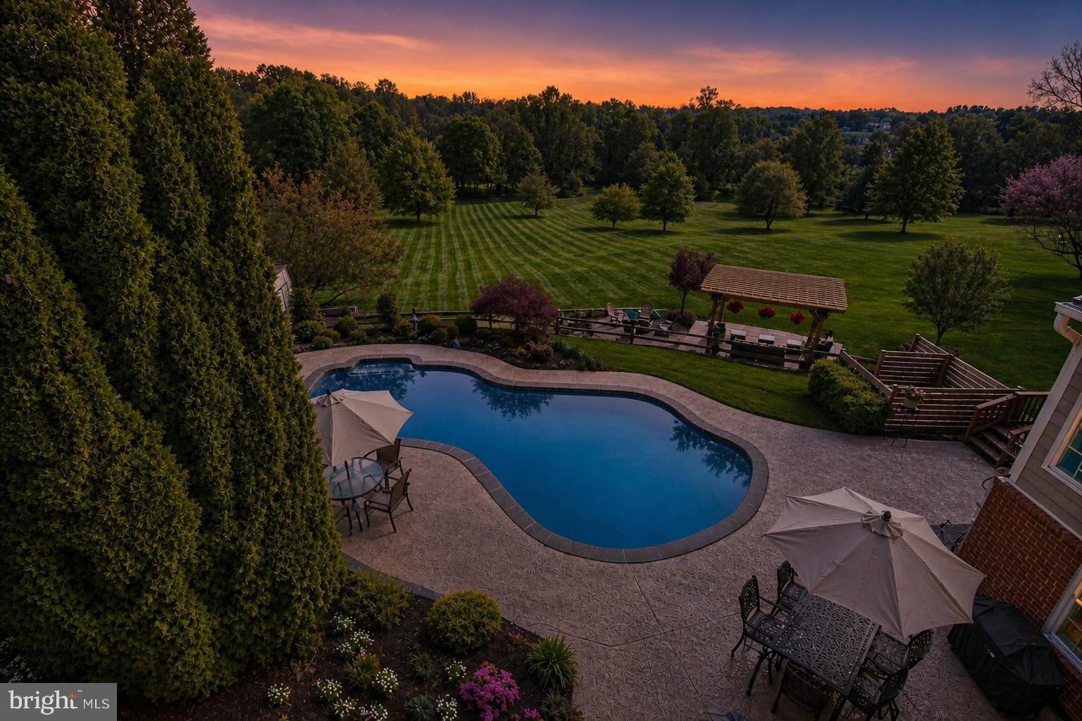 GREENHILLS FARM - Residential