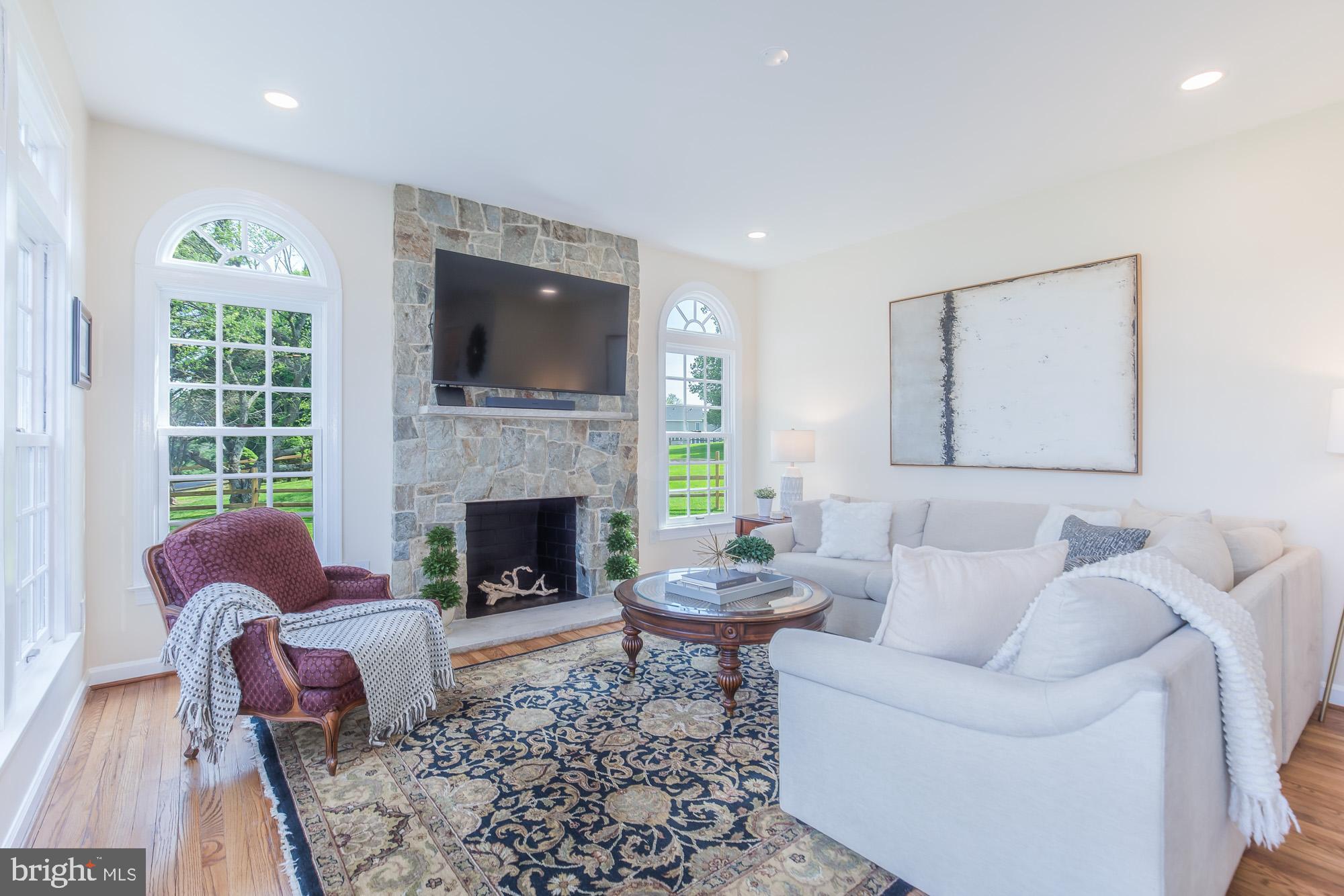 GREENHILLS FARM - Residential