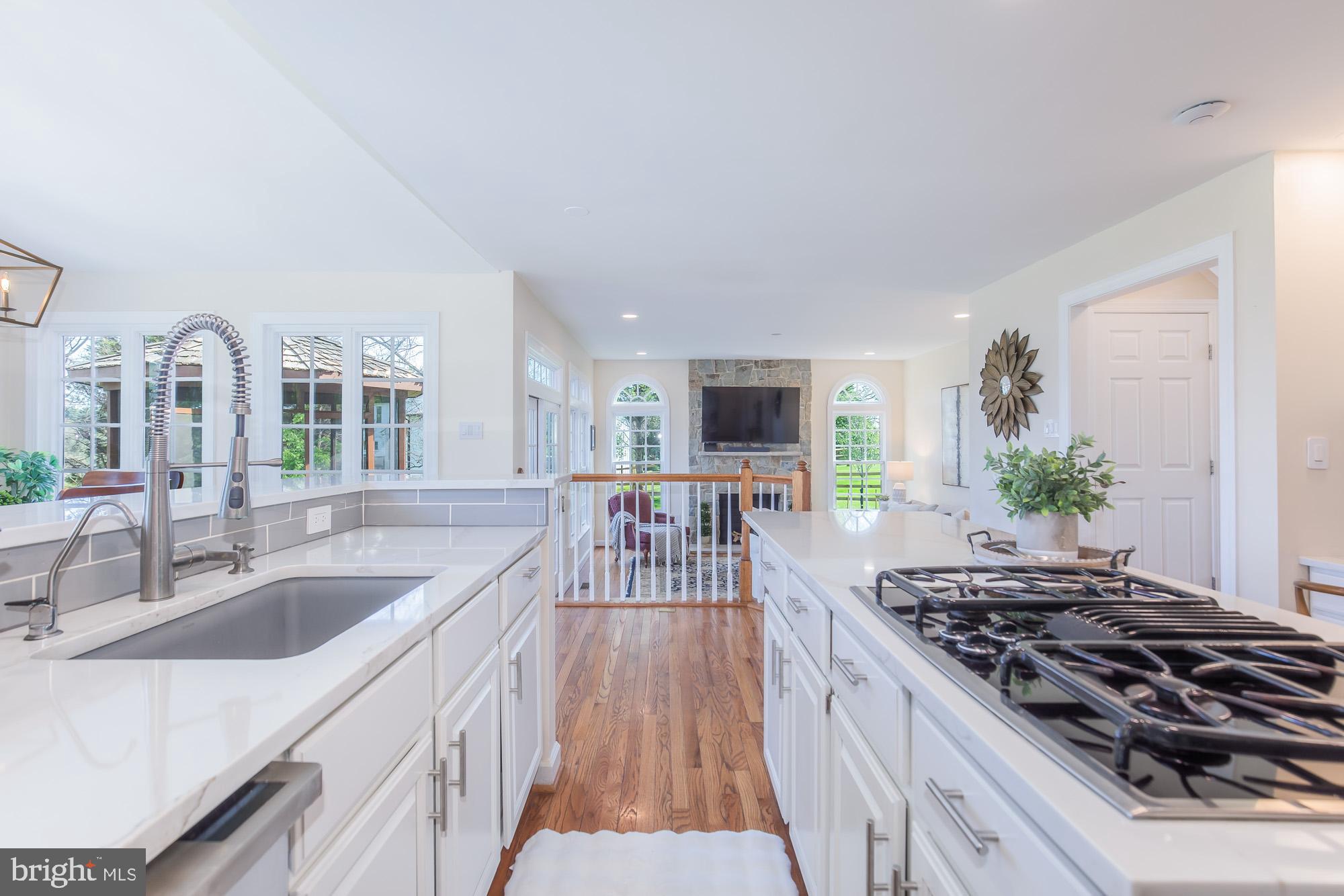 GREENHILLS FARM - Residential