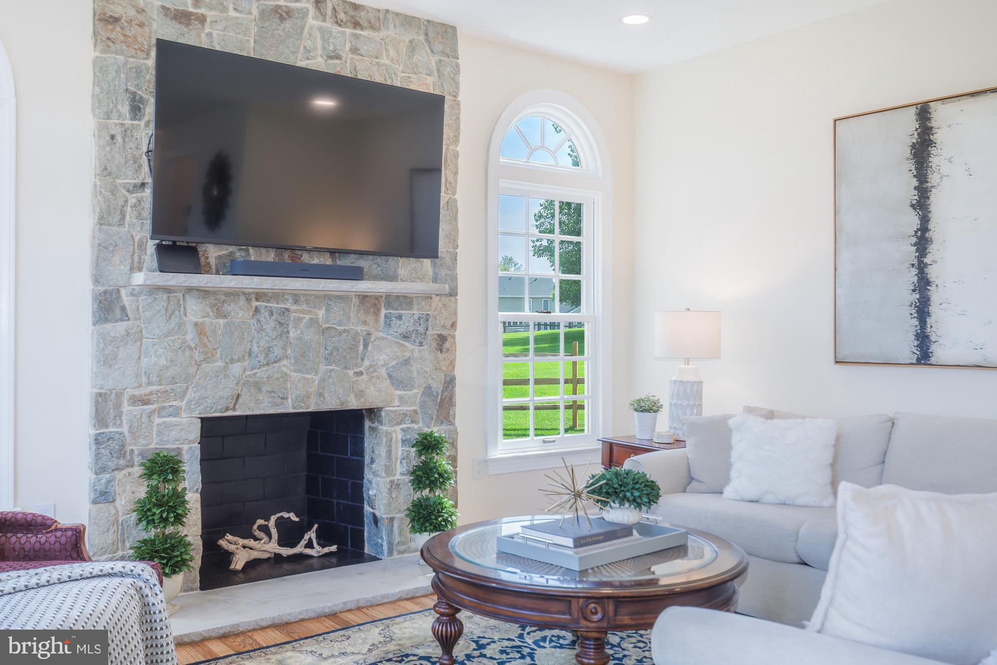 GREENHILLS FARM - Residential
