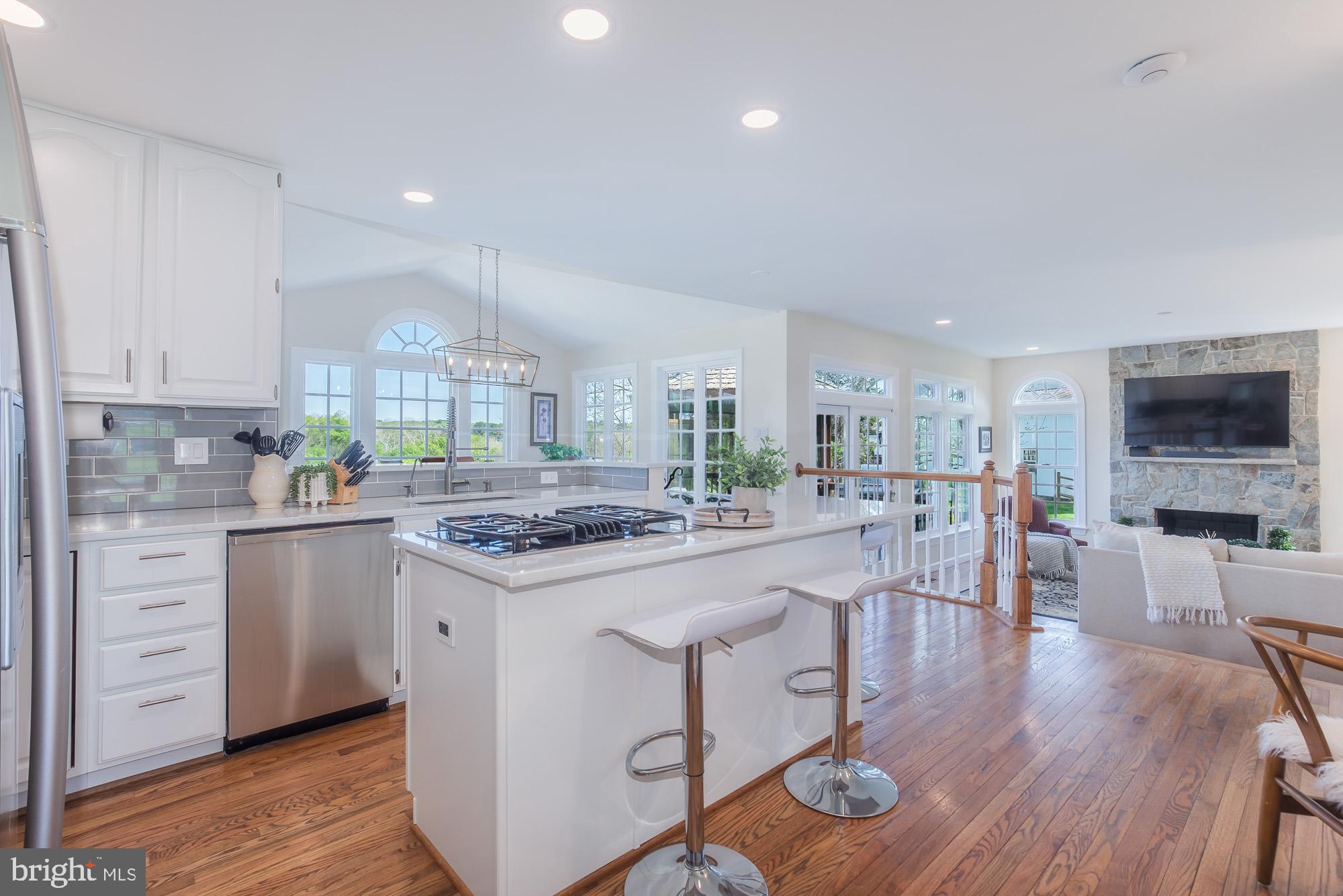 GREENHILLS FARM - Residential