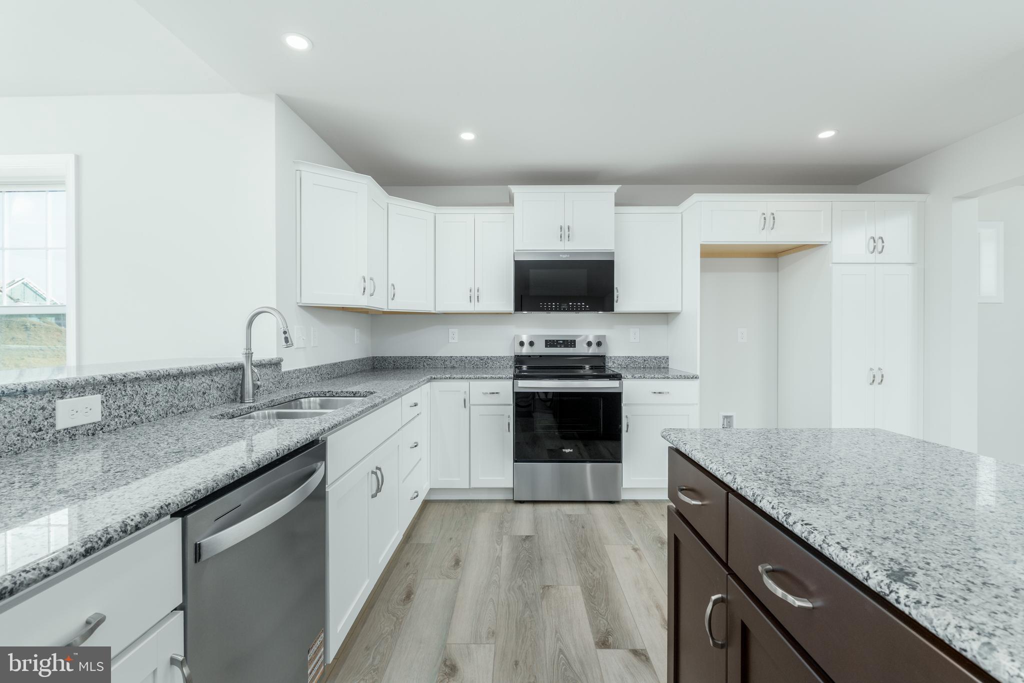 DEERFIELD - Residential